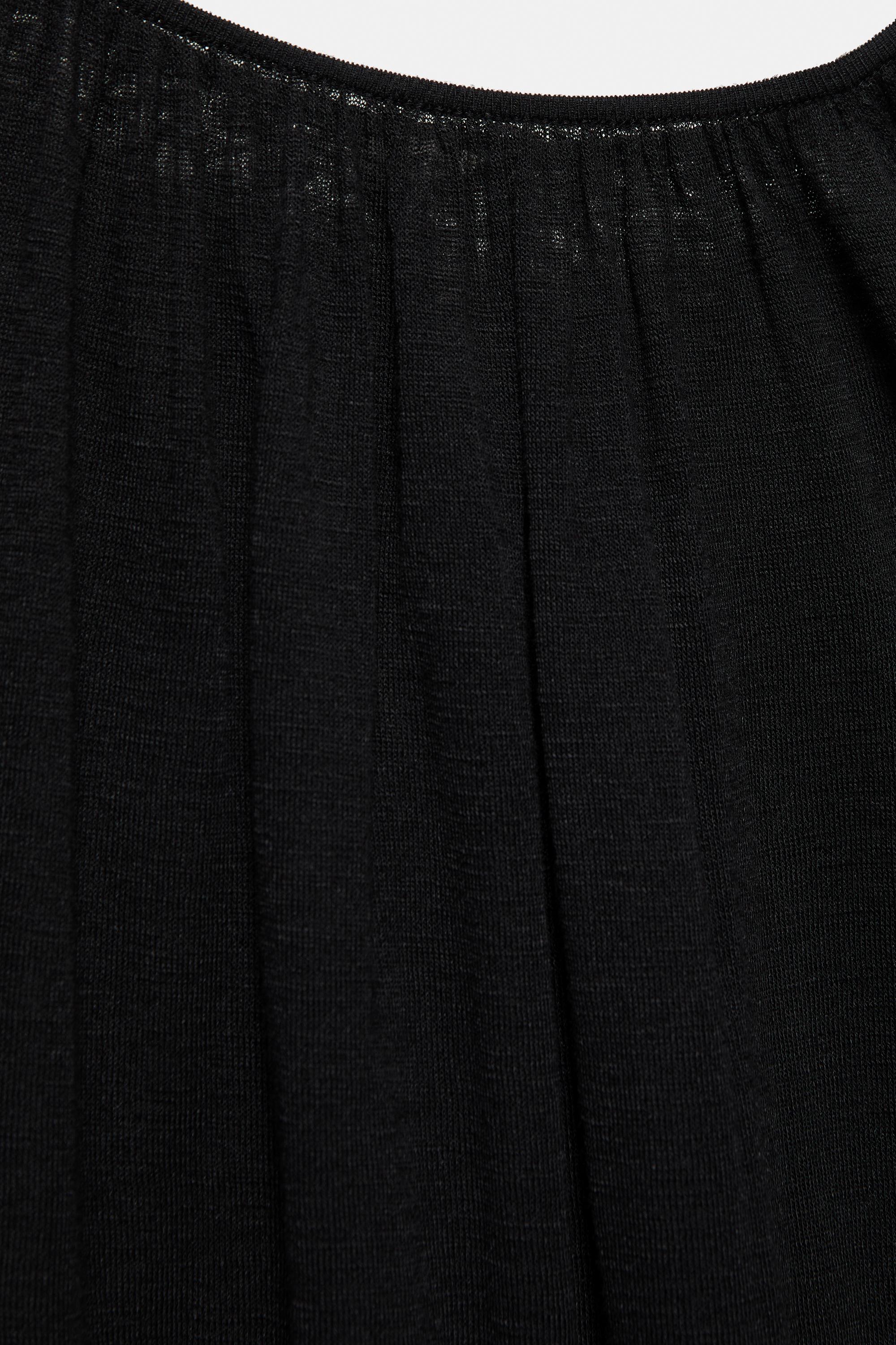 Fine knit cut-out top — Black