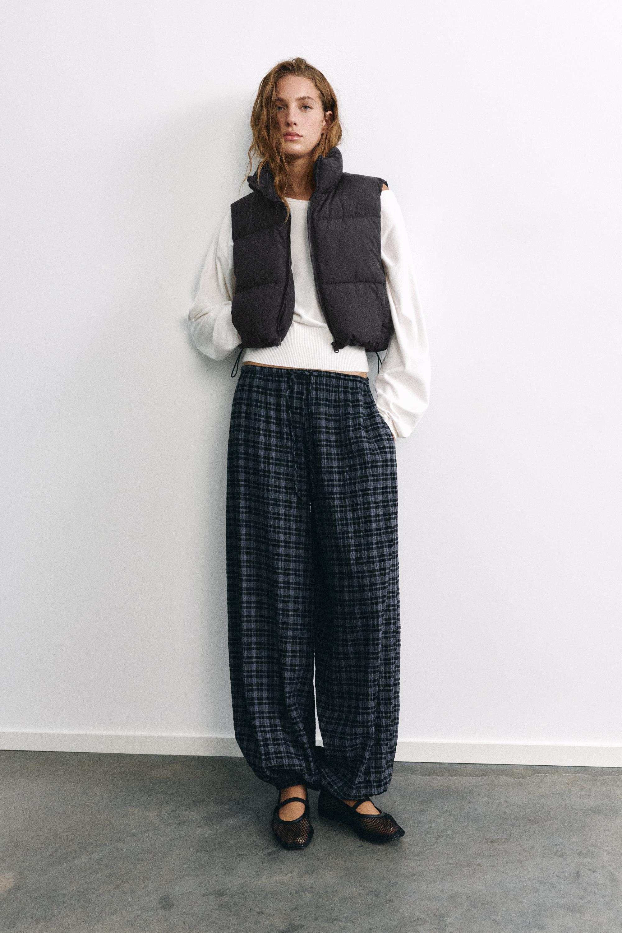Padded gilet — Black