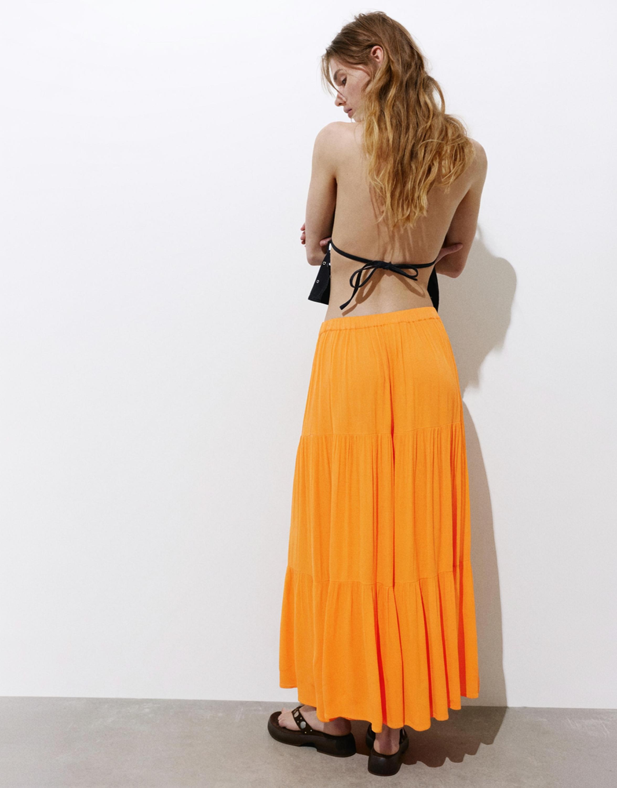 Flowy paneled midi skirt — Orange