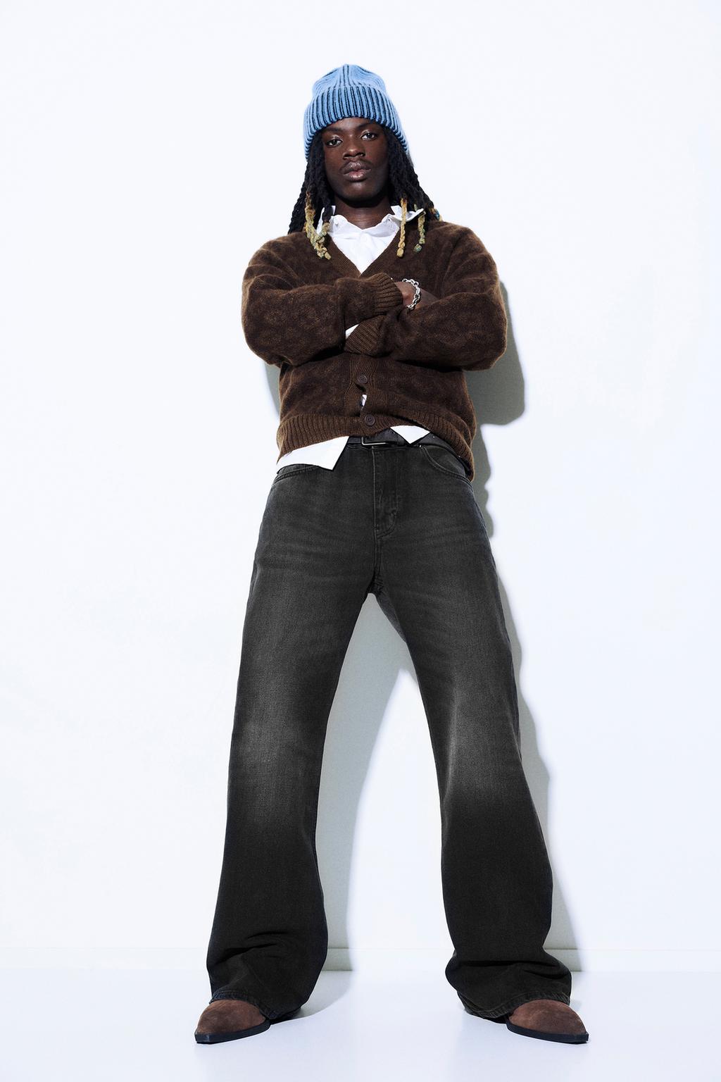 Jeans slim a campana PULL&BEAR