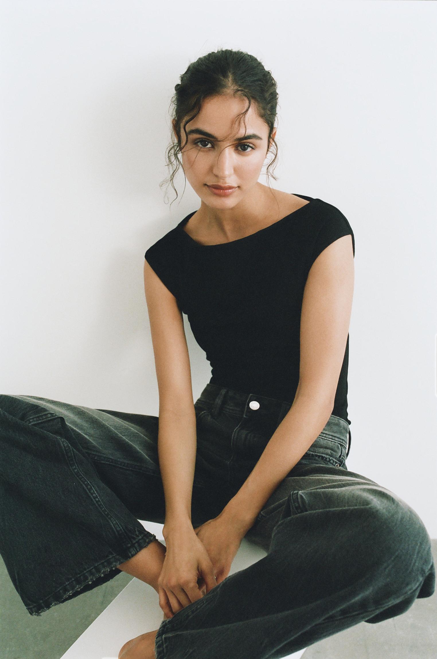 Kısa kollu body - Görsel 21