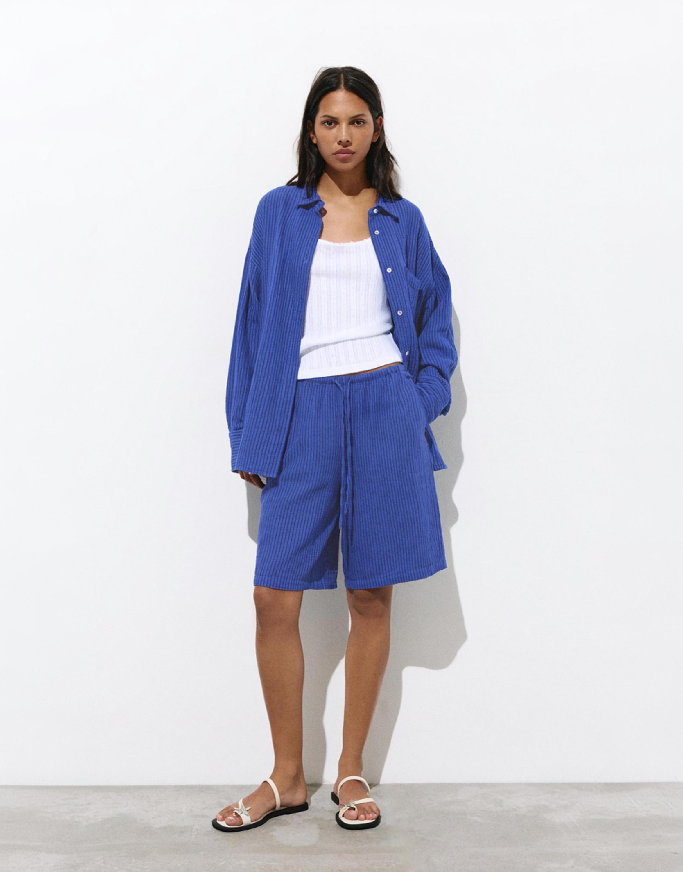 Rustic blue striped Bermuda shorts — Indigo