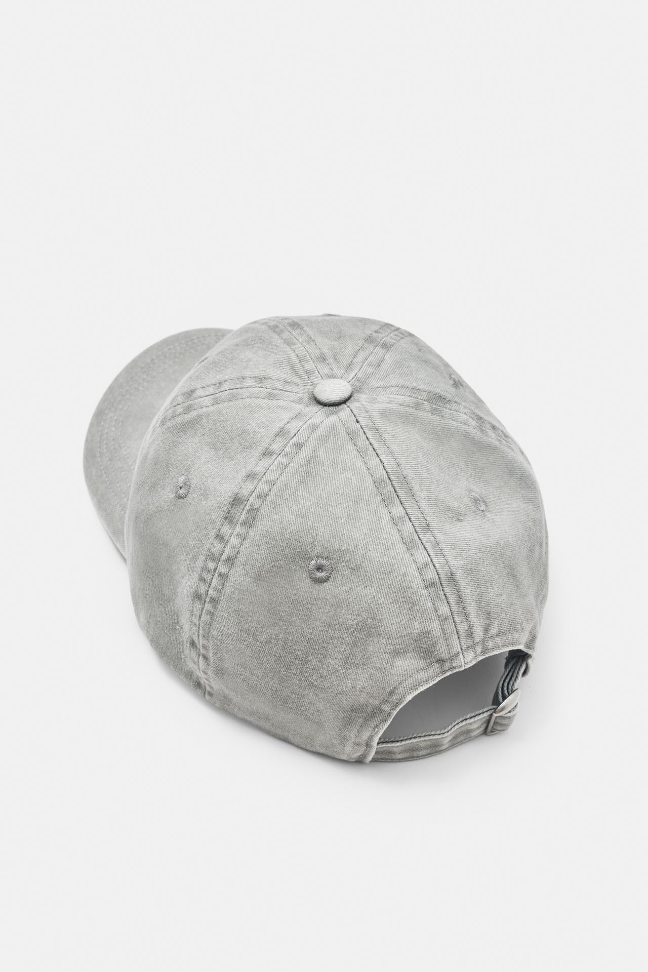 Montmartre Paris cap — Grey