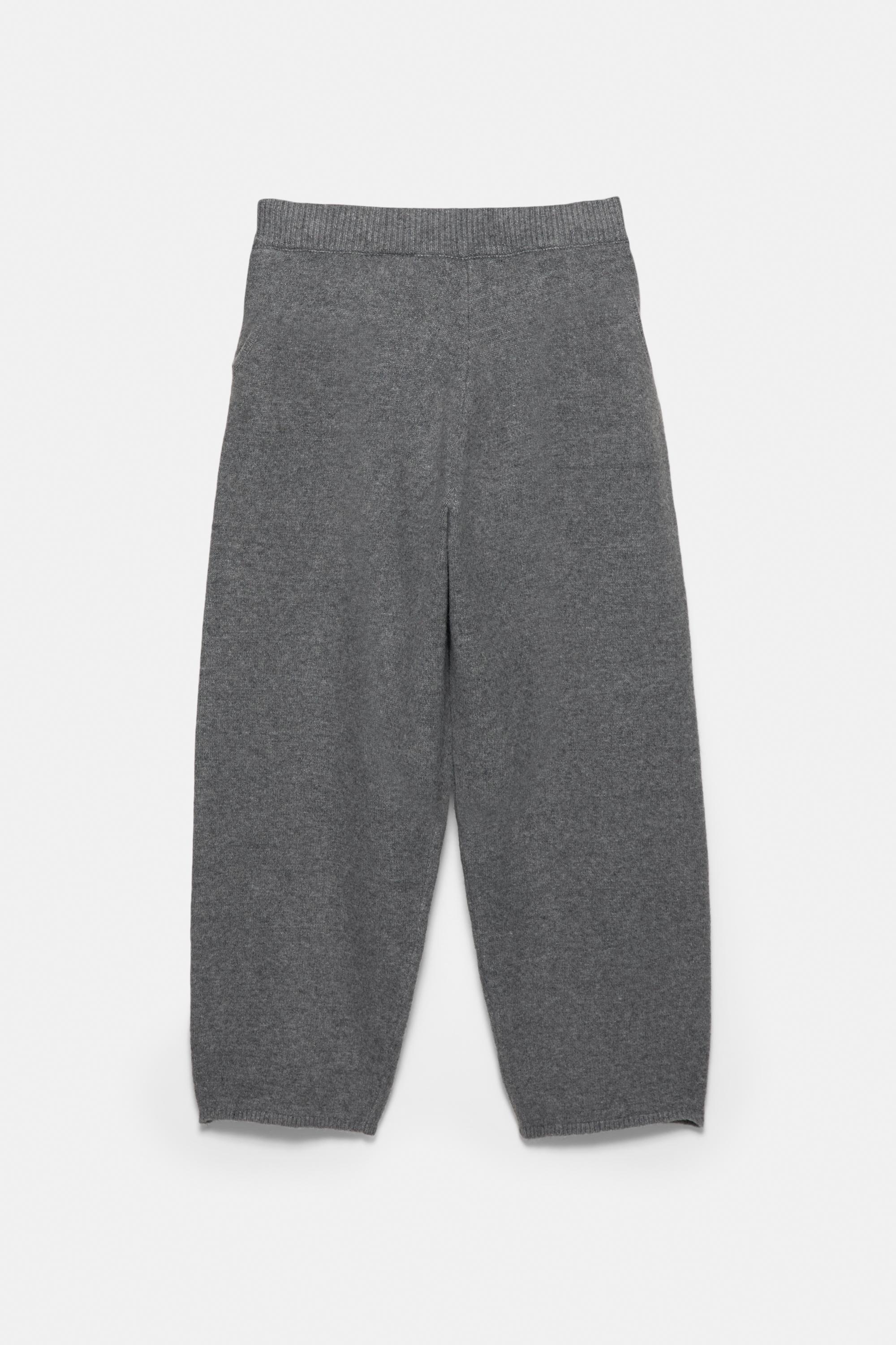 Knit barrel pants — Medium grey