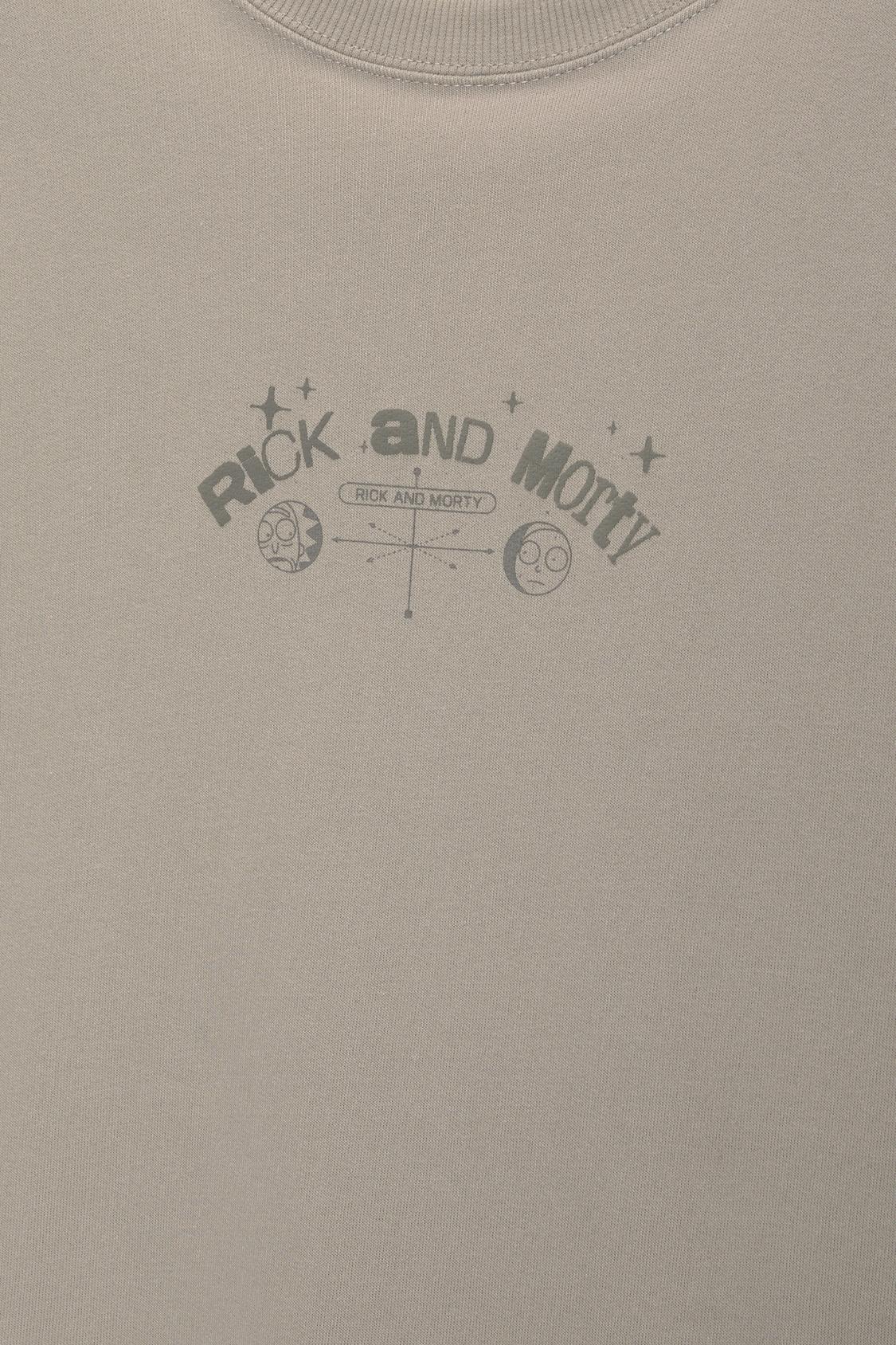 Snoopy Pull And Bear Sudaderas Cortas Sudadera Snoopy Amarilla