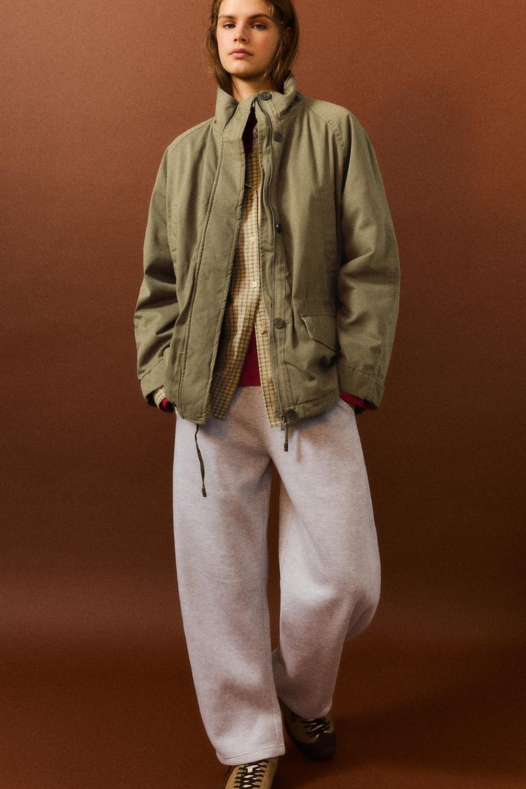 Short parka with a high neck — Dark khaki