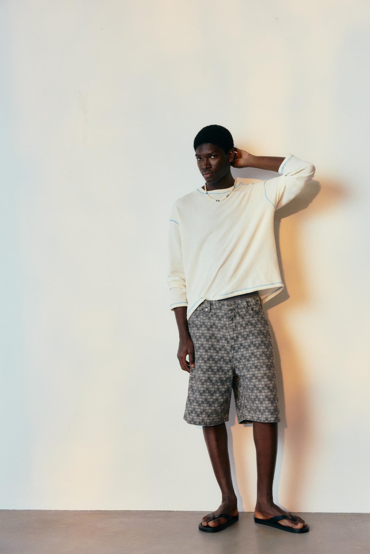 Checked denim Bermuda shorts — Faded black