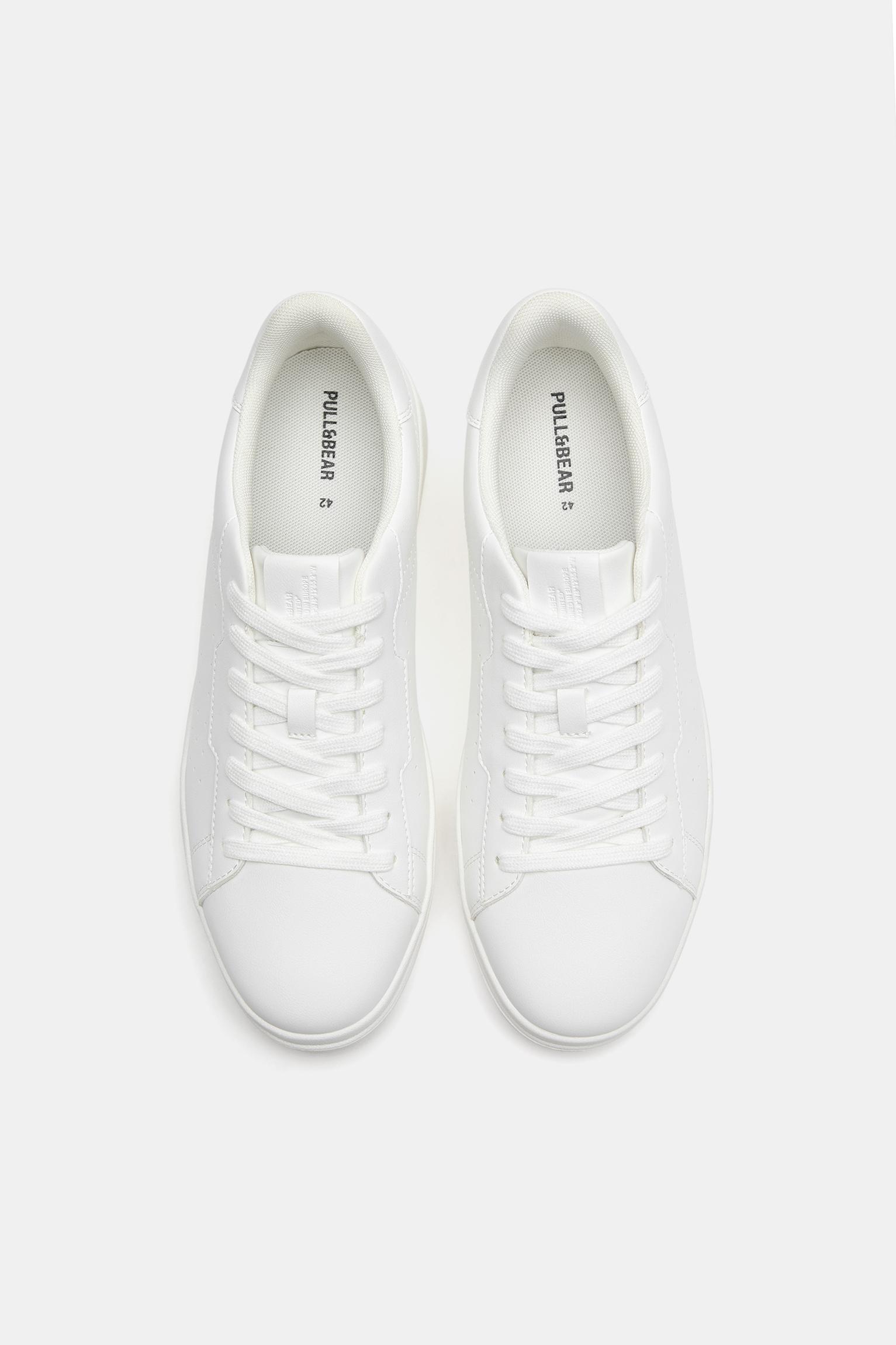 Casual chunky sole trainers — White