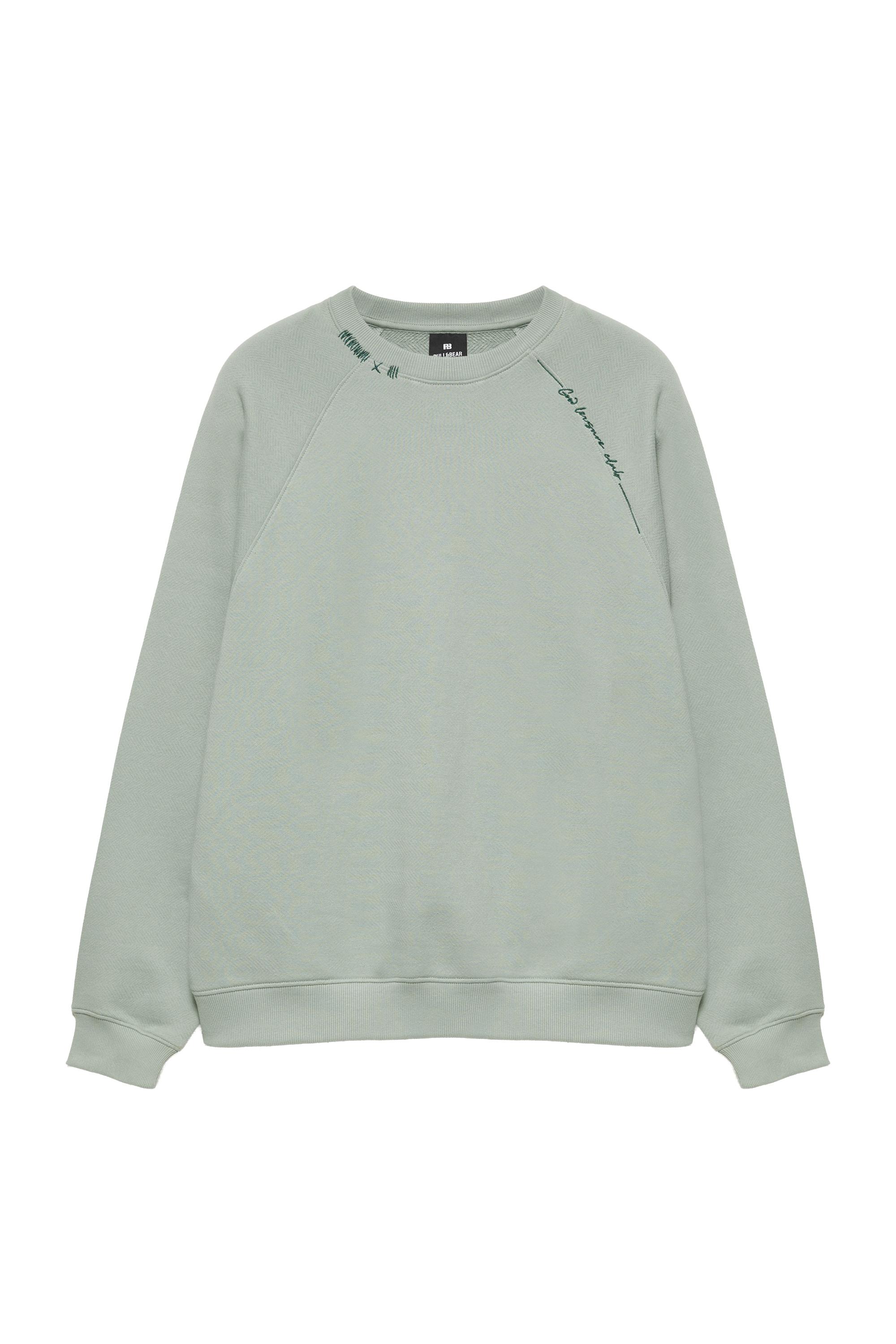 Pull&Bear Yıkama efektli reglan sweatshirt görsel 4