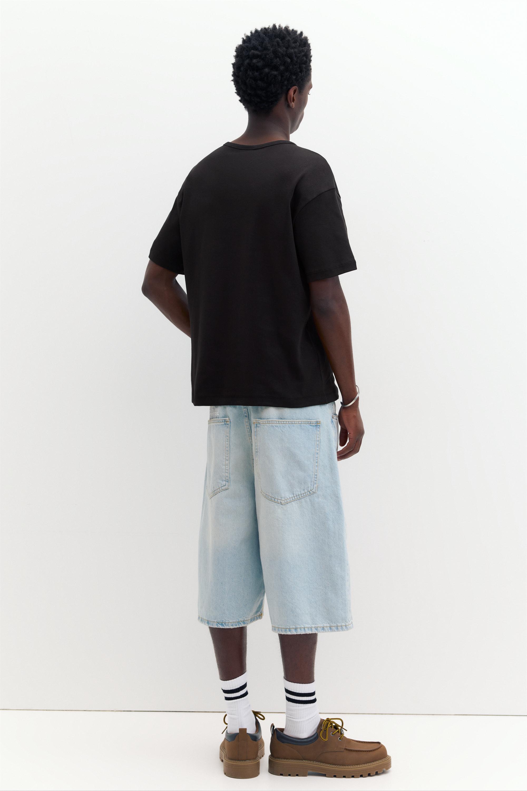 Basic Henley T-shirt — Black