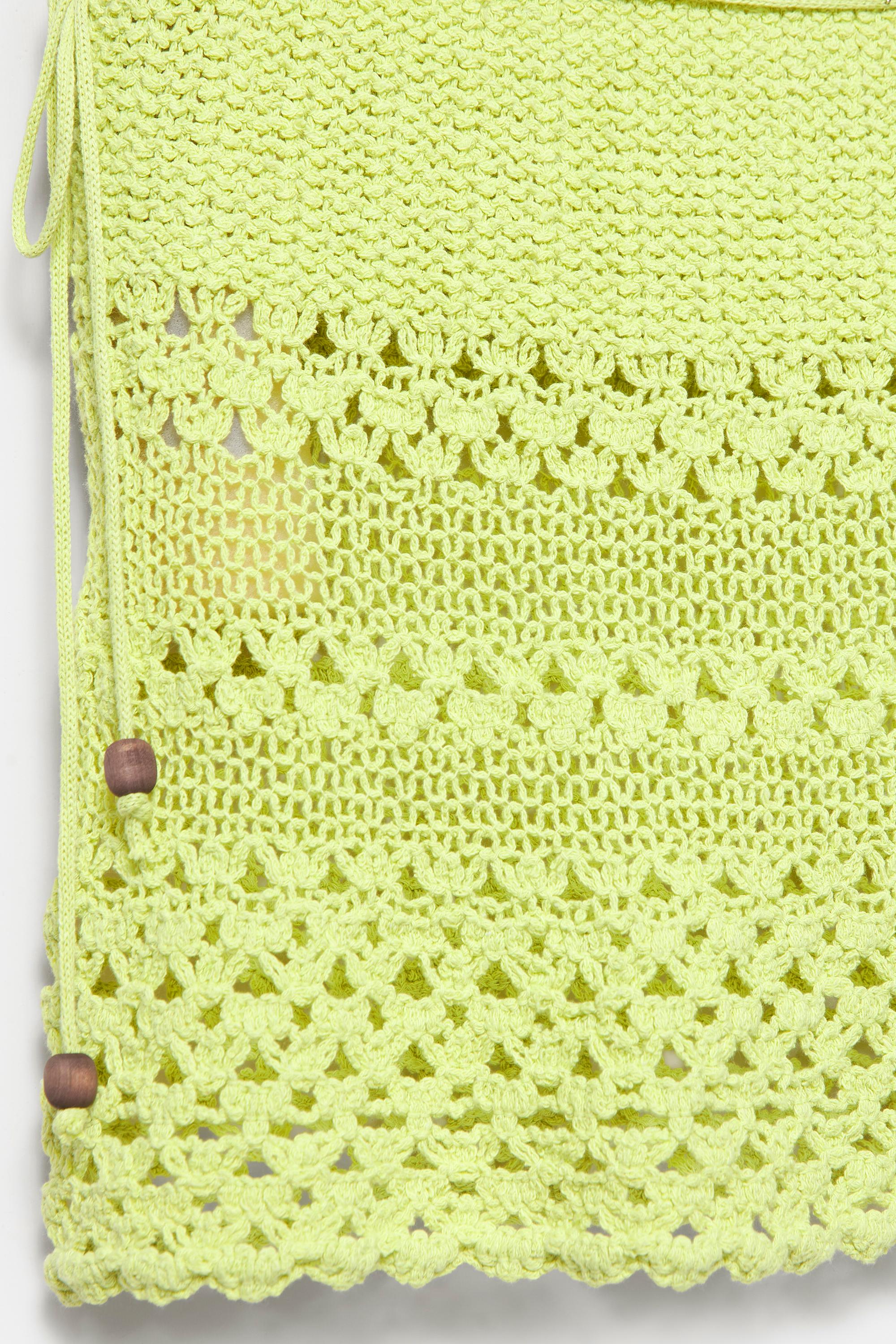 Crochet mini skirt — Lime