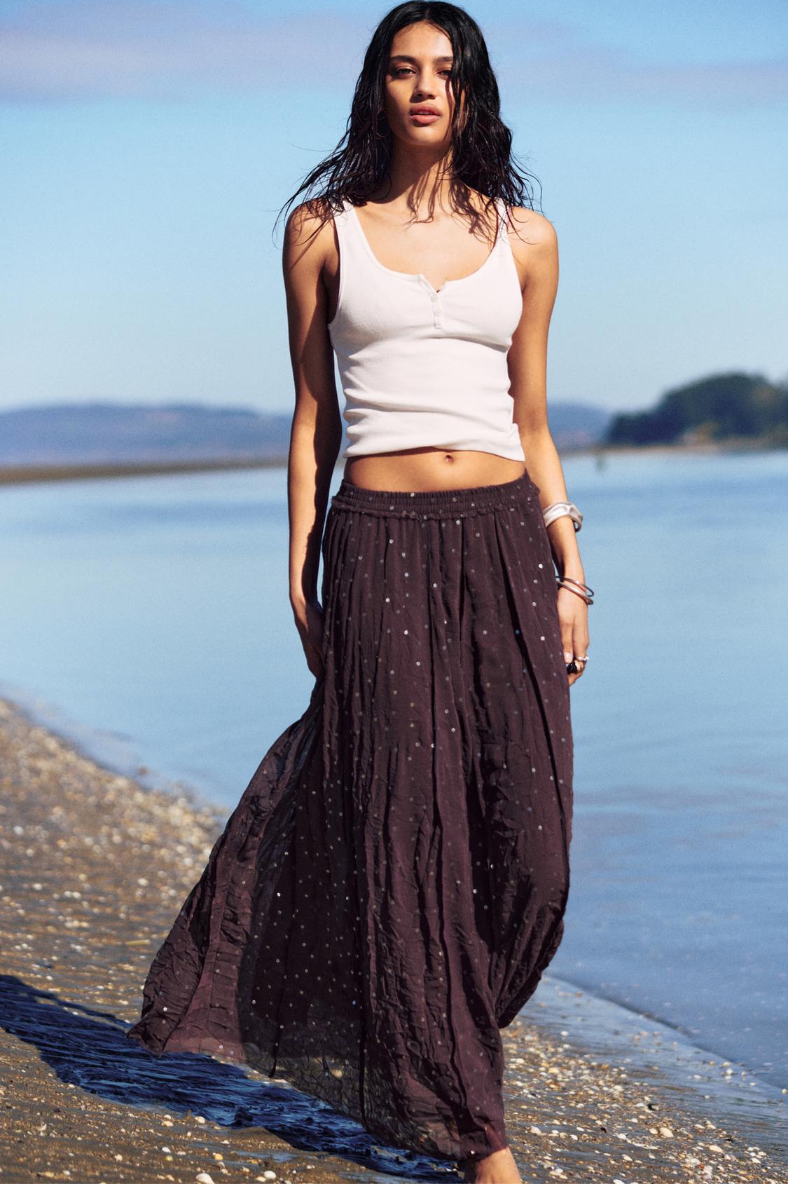 Concours Kangourou Ensemble Pull Et Jupe En Maille Thinq Case Lg