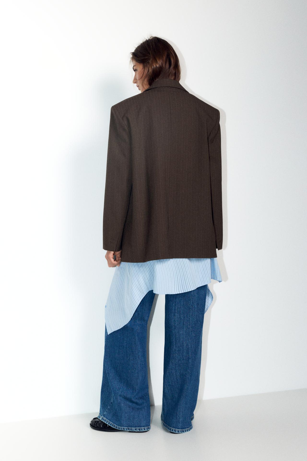 Double-breasted blazer — Striped