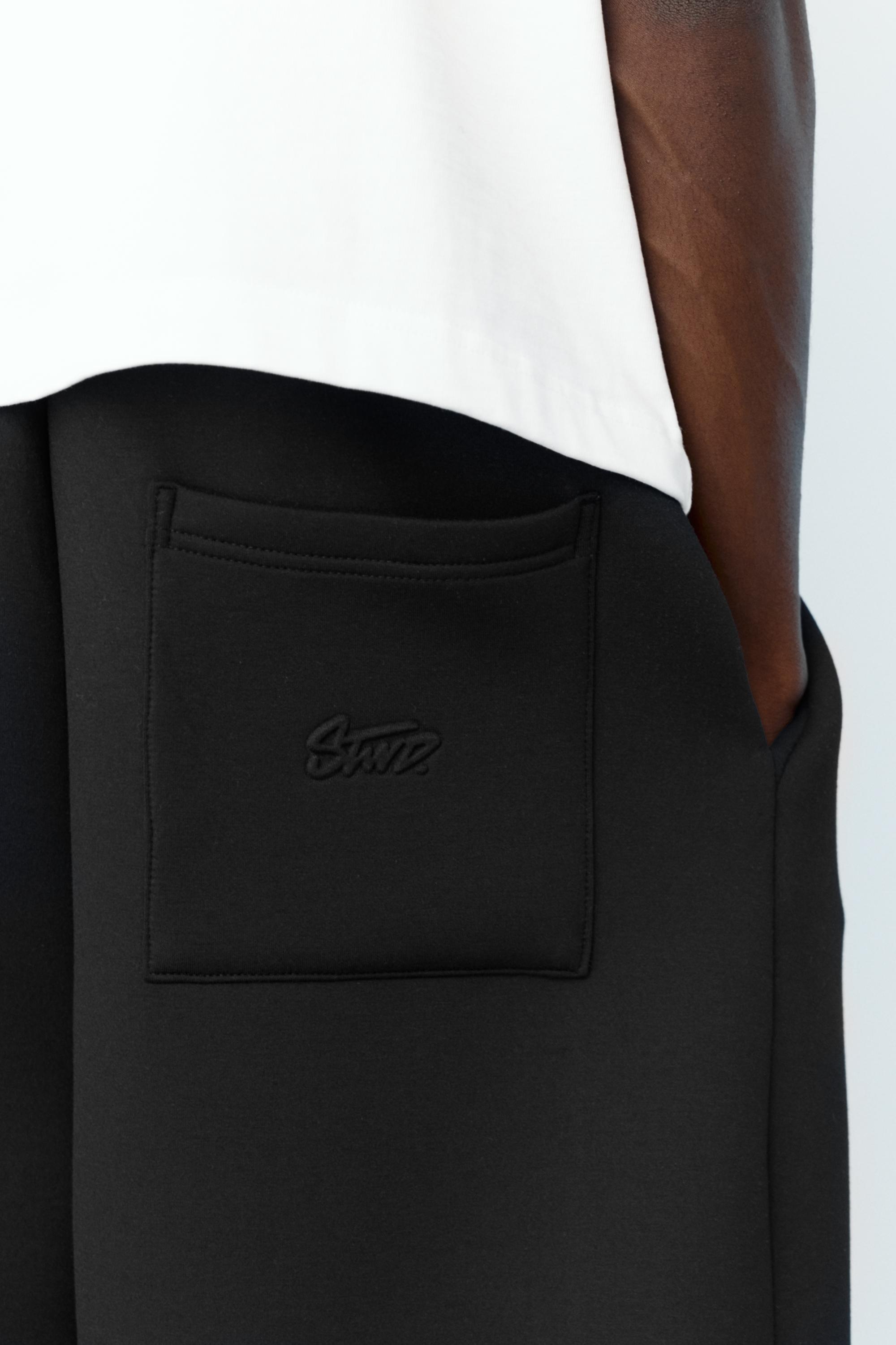 Balloon fit tracksuit bottoms — Black