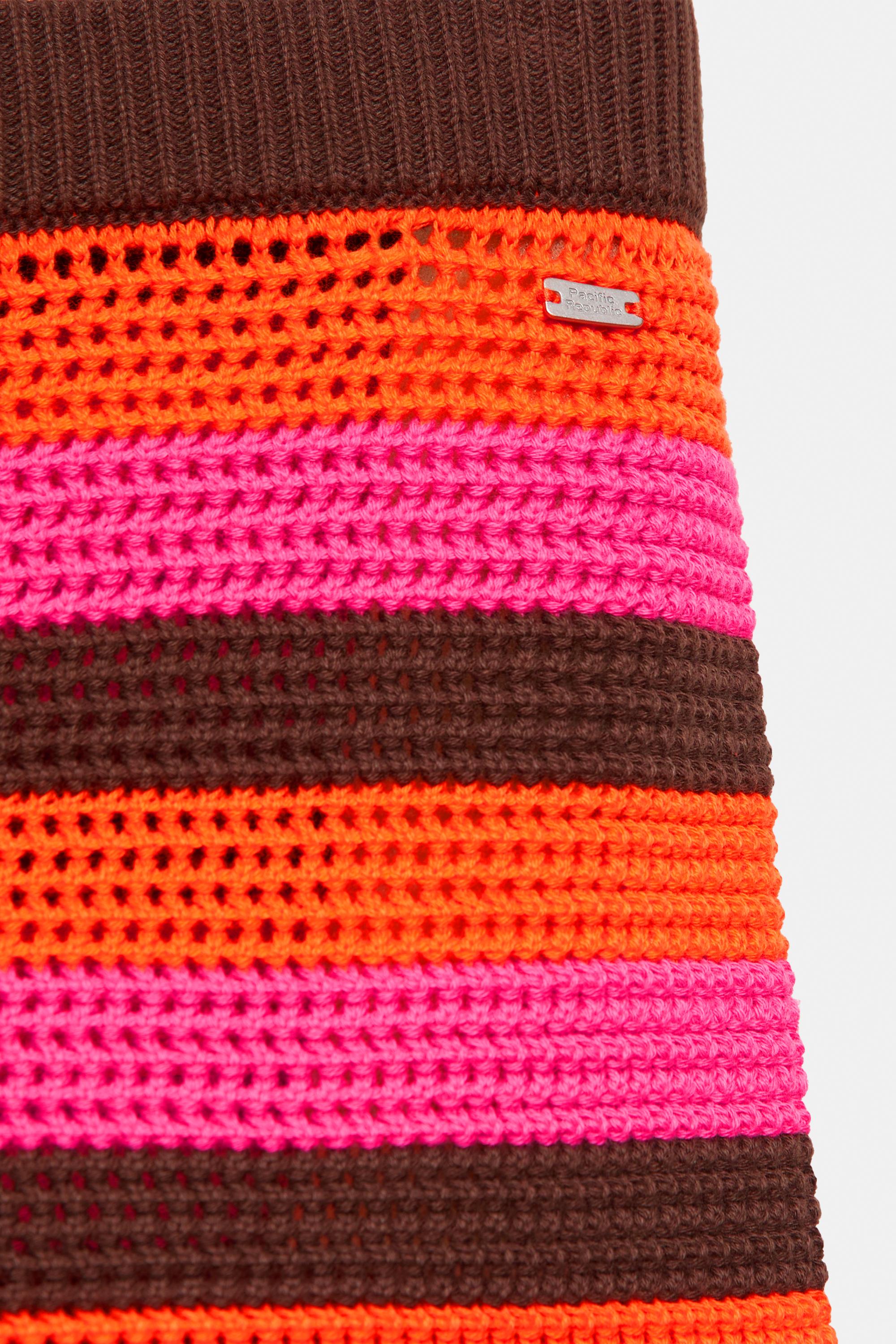 Çizgili kroşe şort