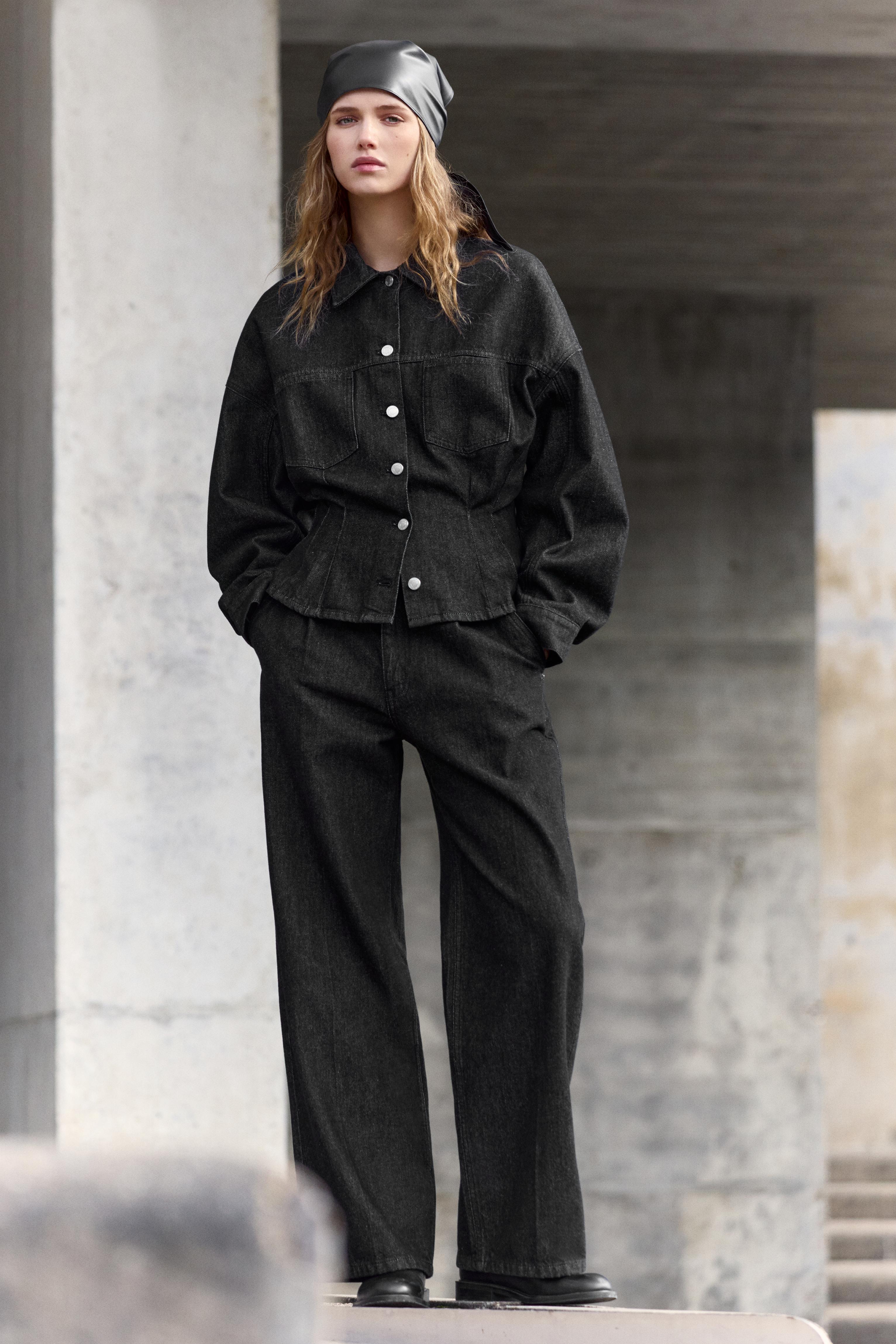 Relaxed fit wide-leg jeans — Black