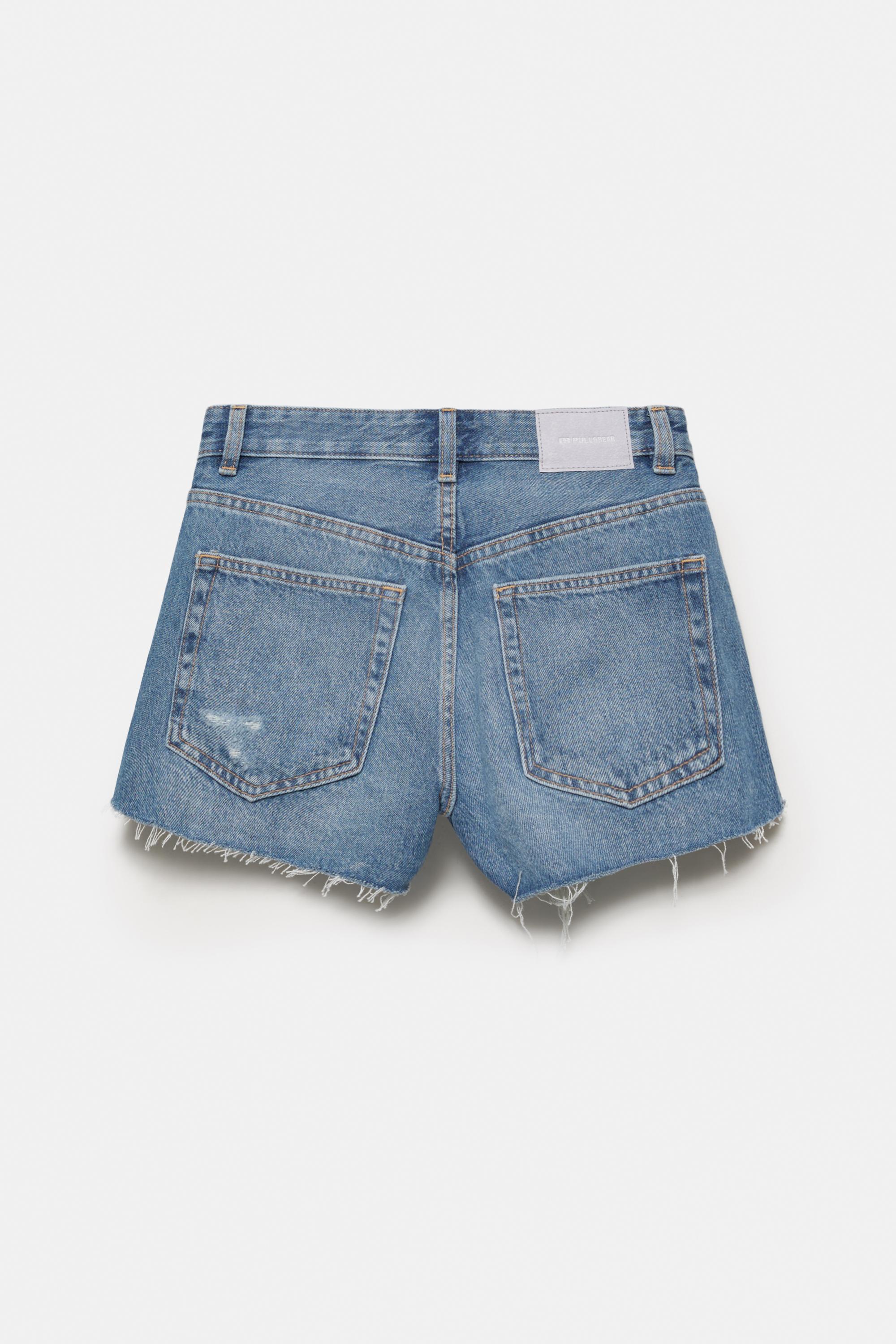 Mom fit ripped denim shorts — Medium blue