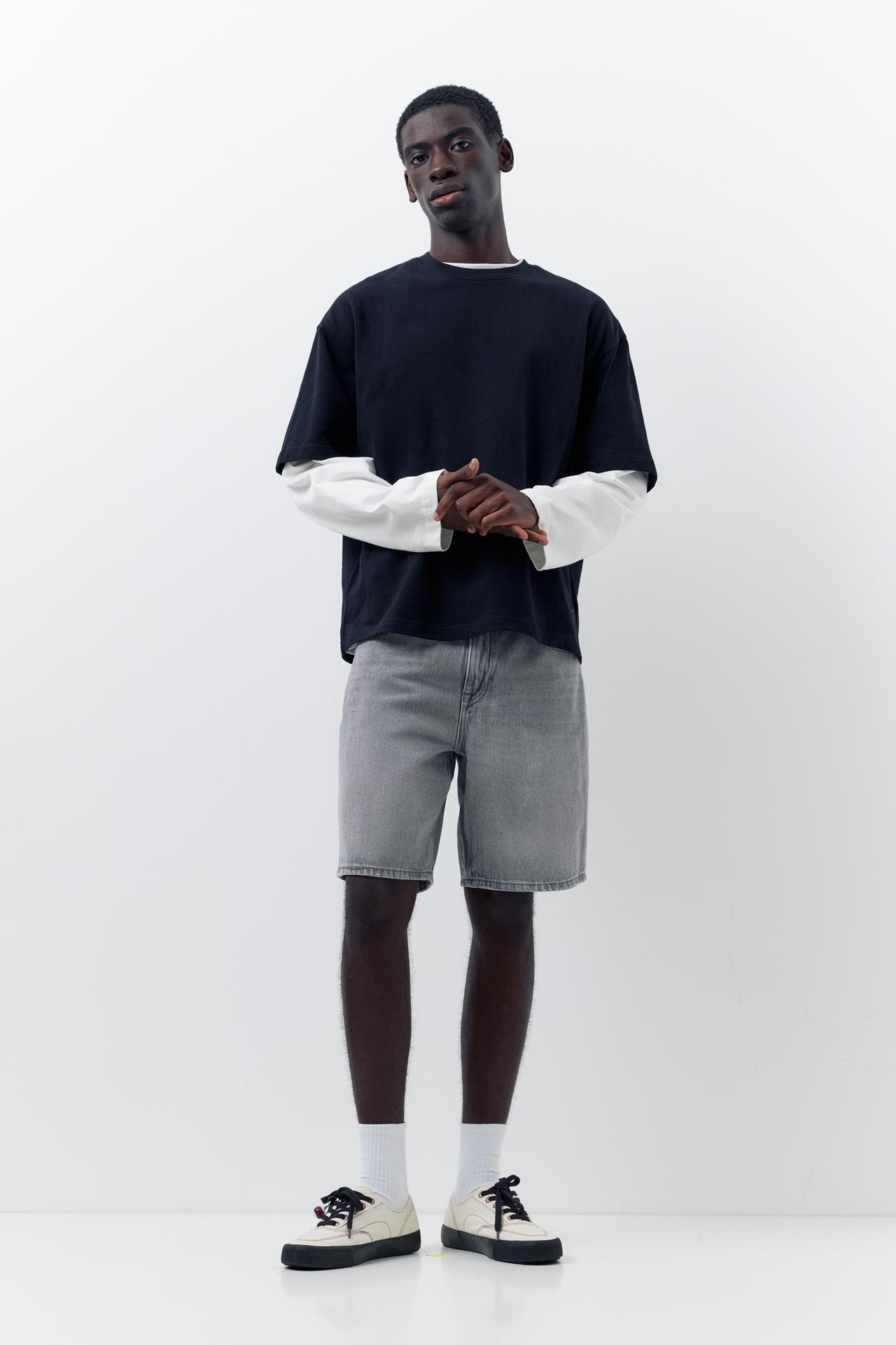 Standard denim Bermuda shorts — Dark grey