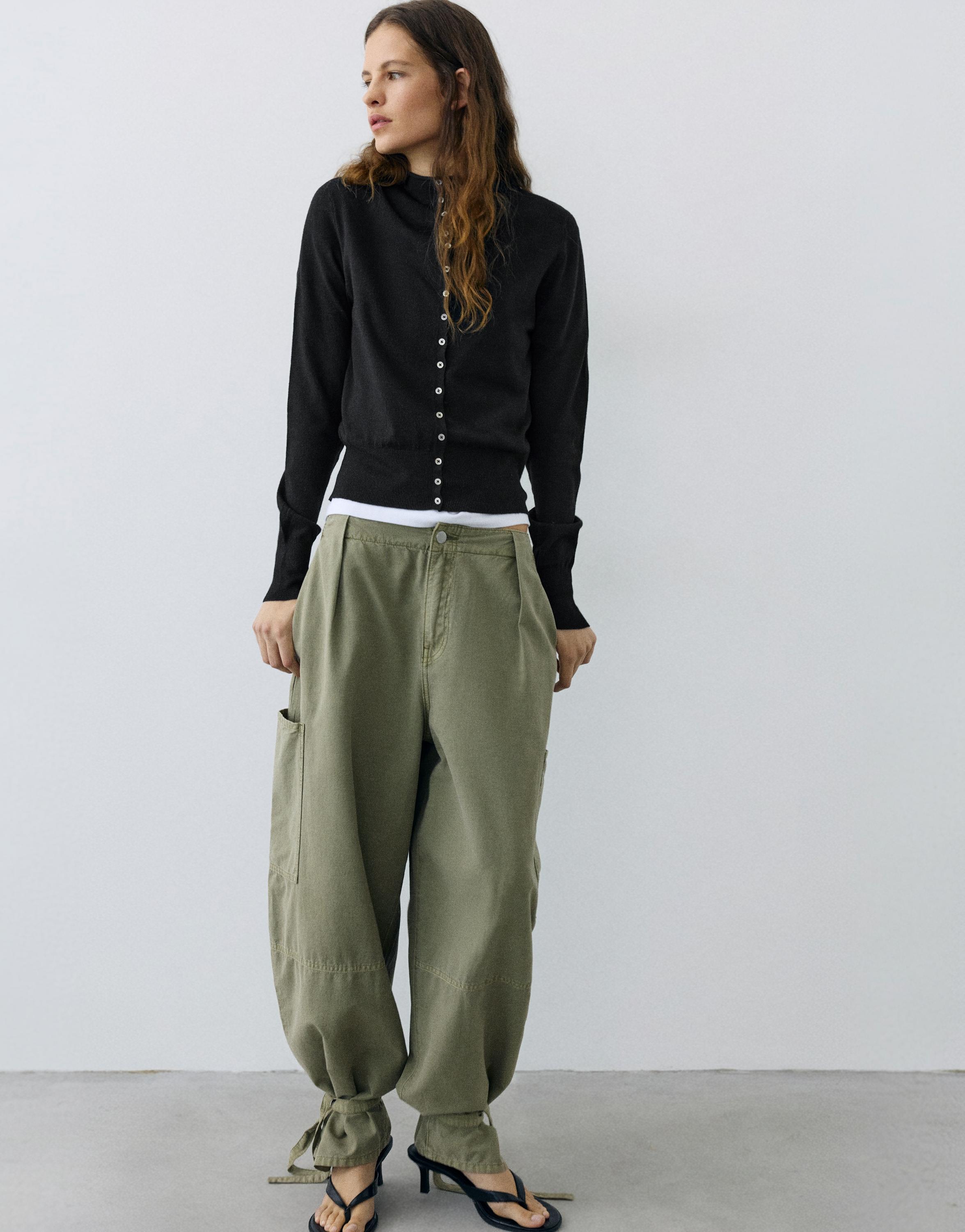 High-neck cardigan — Black
