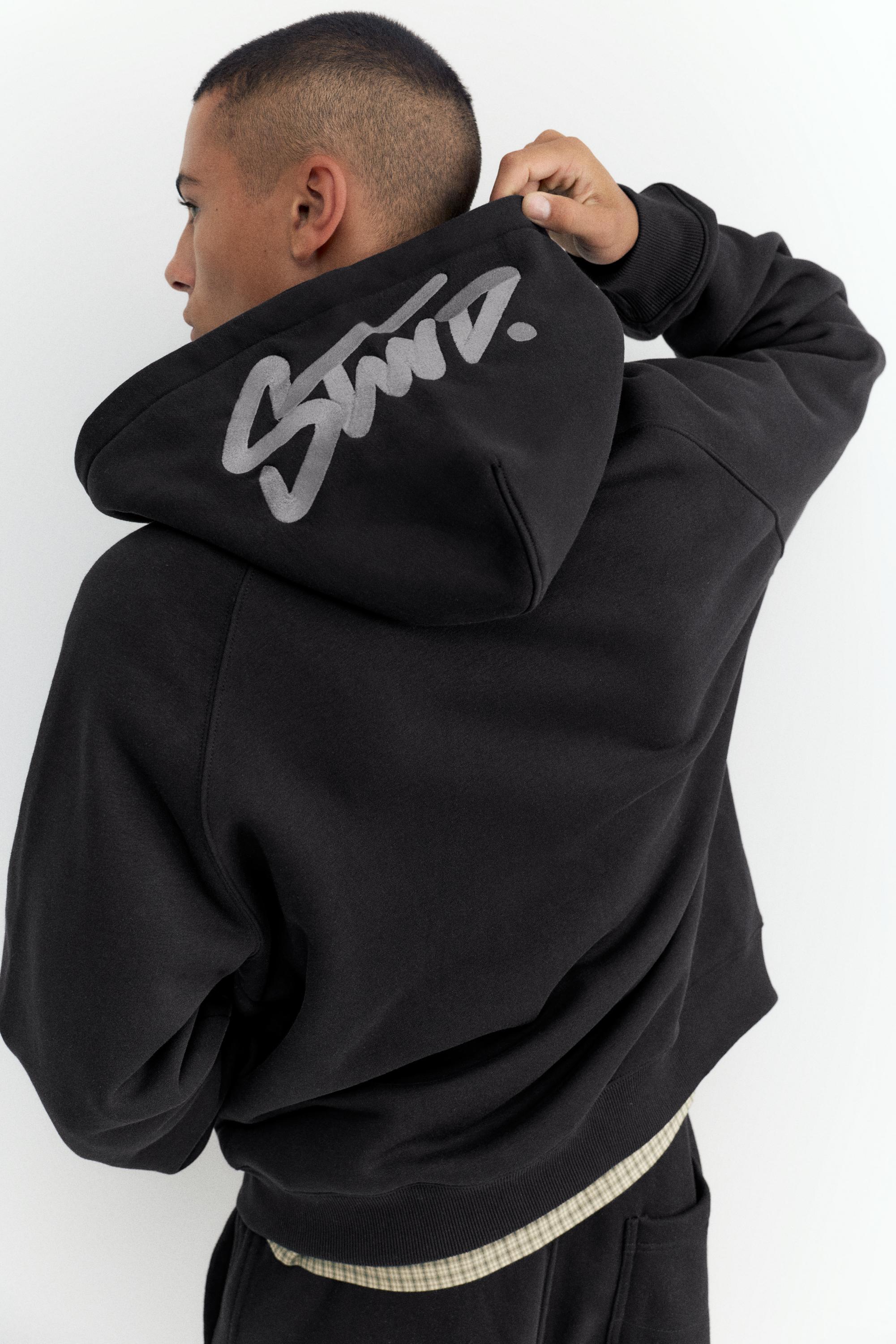 STWD zip-up hoodie — Black