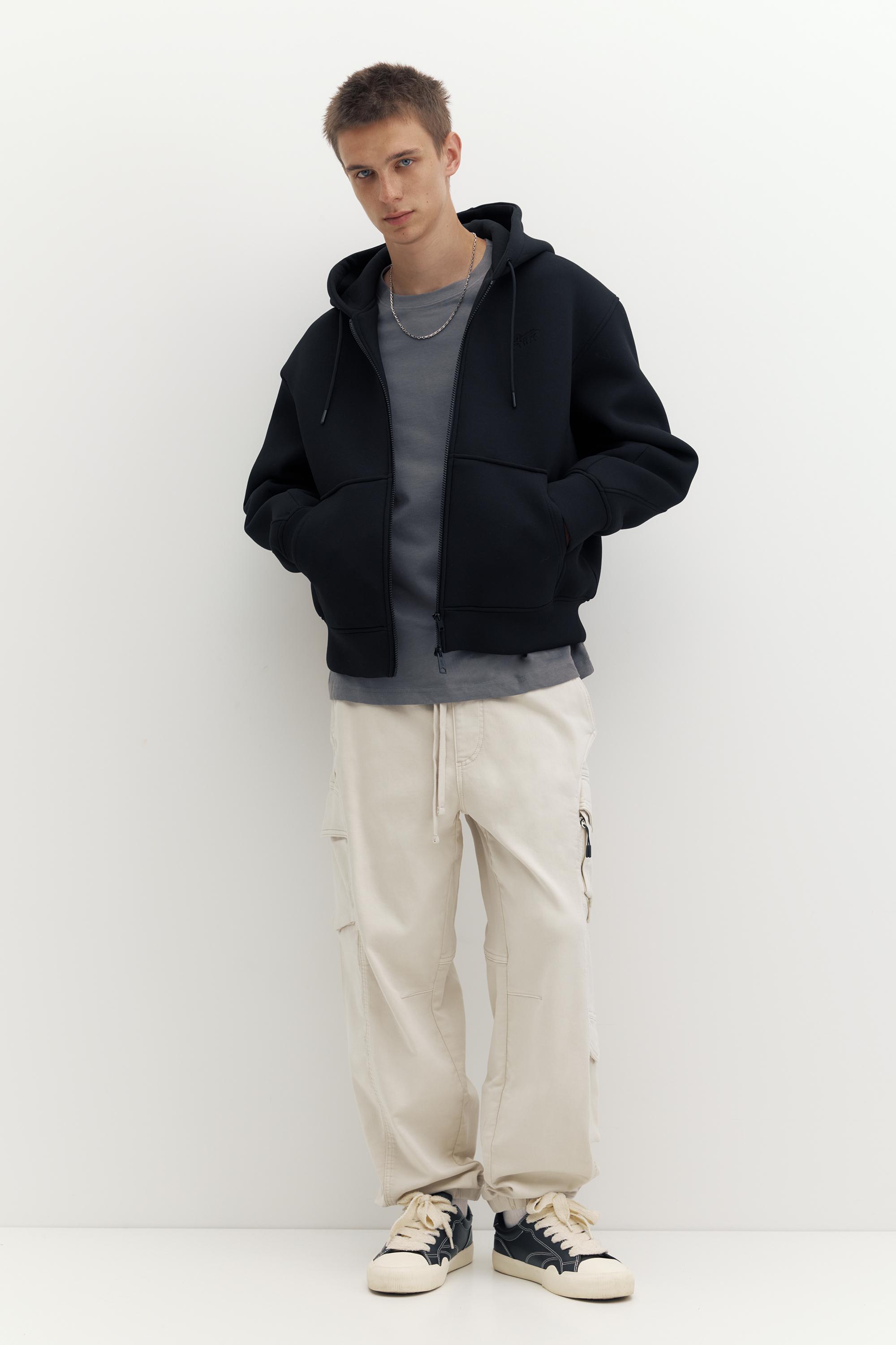 Multi-pocket joggers — Stone