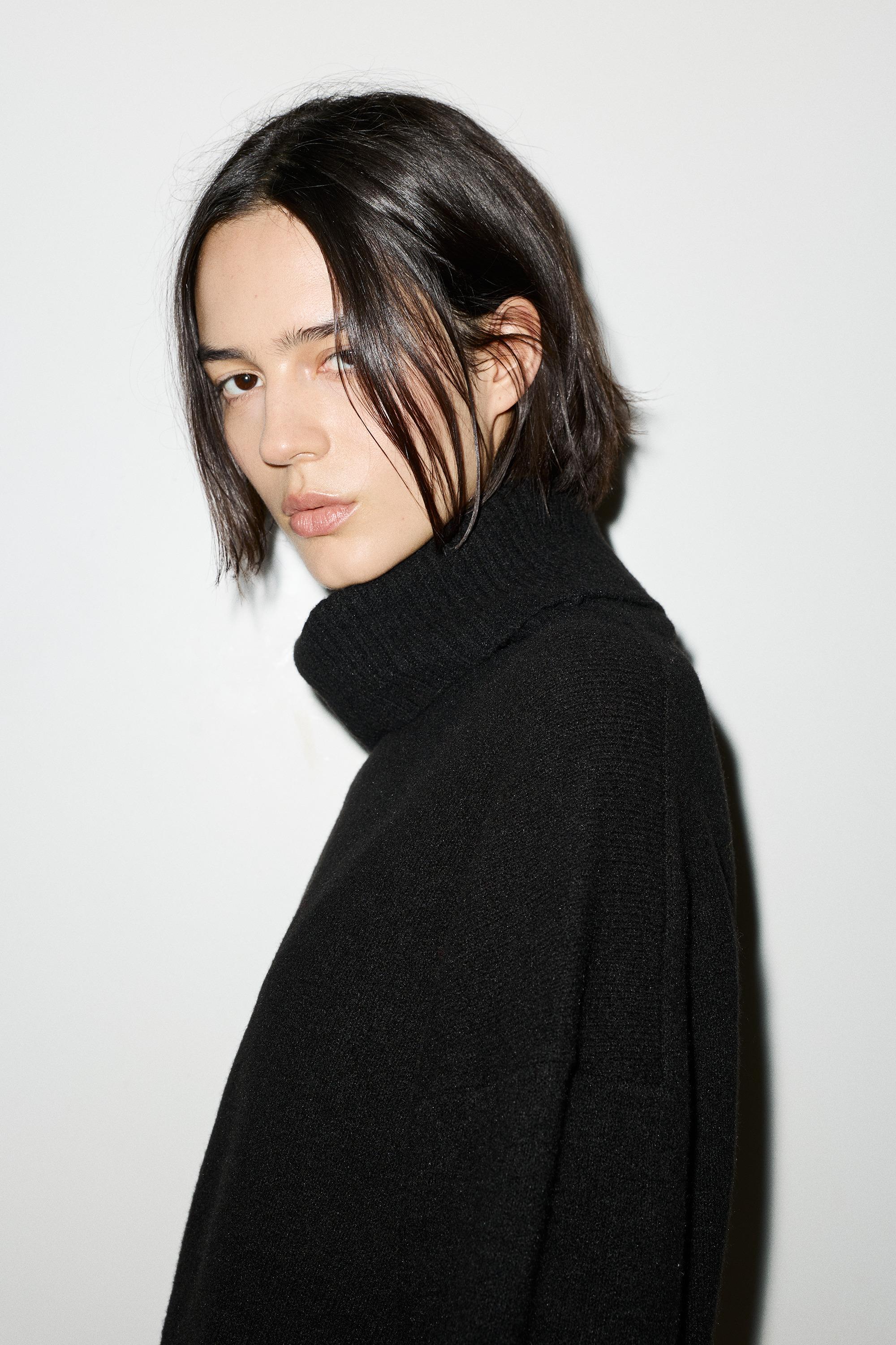 Yumuşak dik yaka kazak - Görsel 30