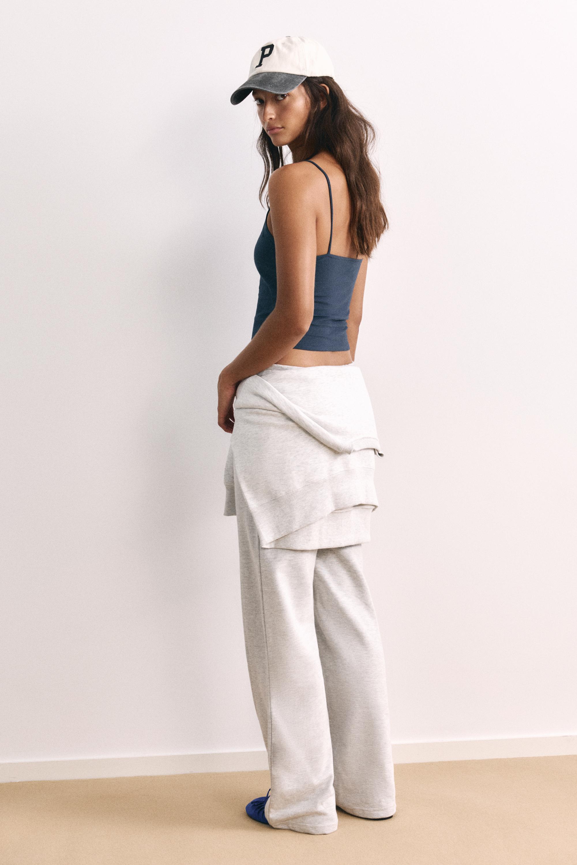 New York graphic strap top — Navy