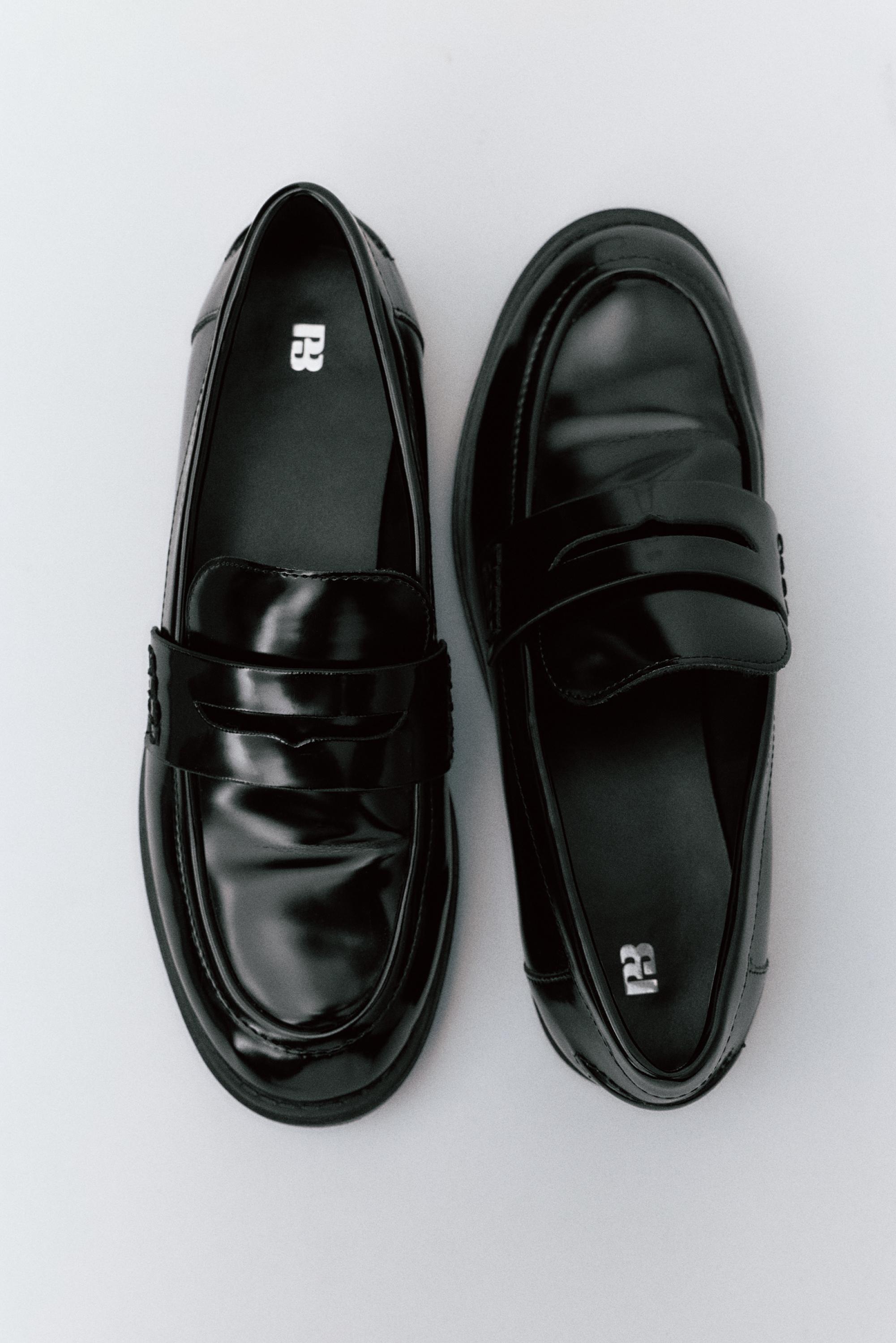 Faux patent loafers — Black