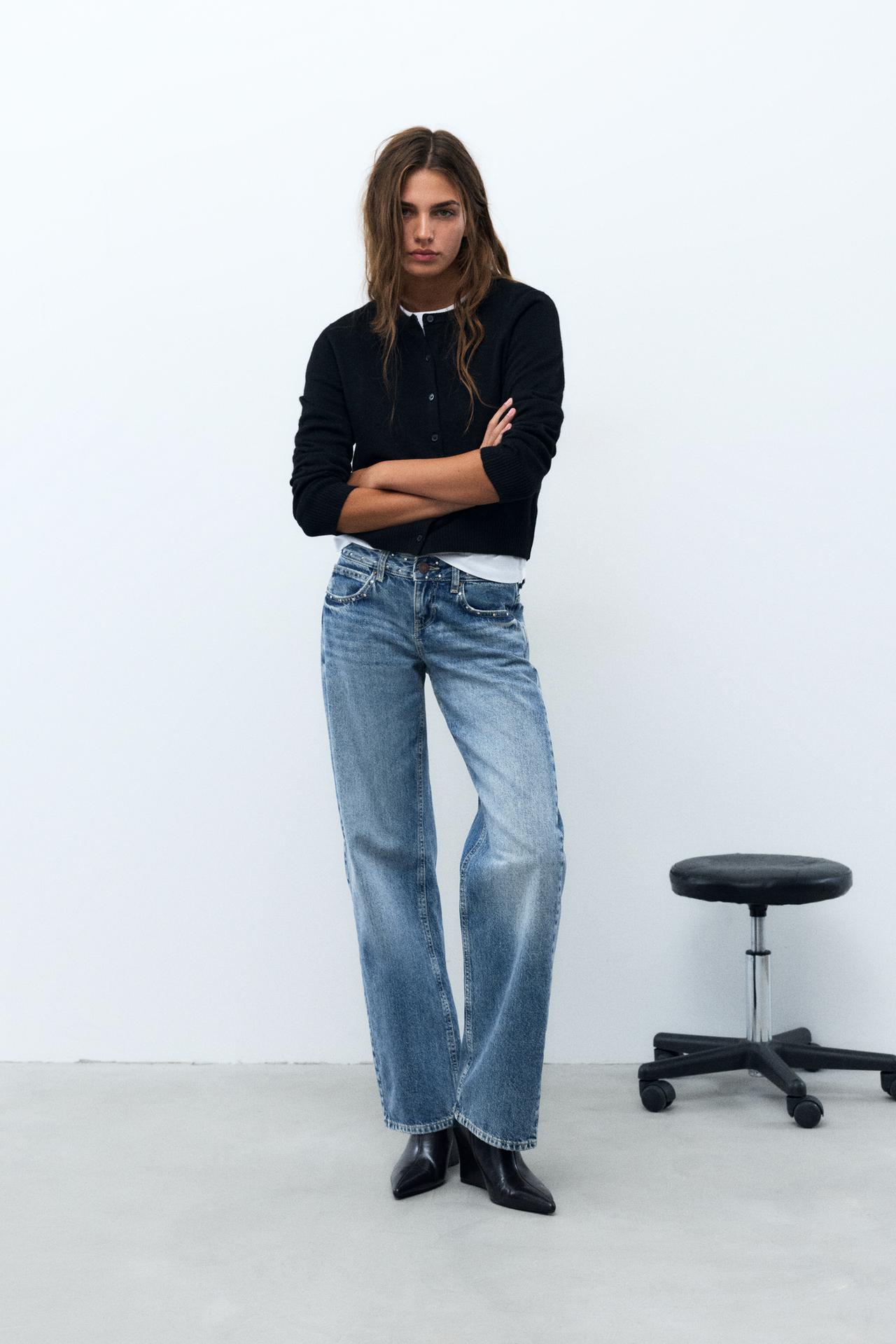 Low-rise straight jeans with studs — Medium blue