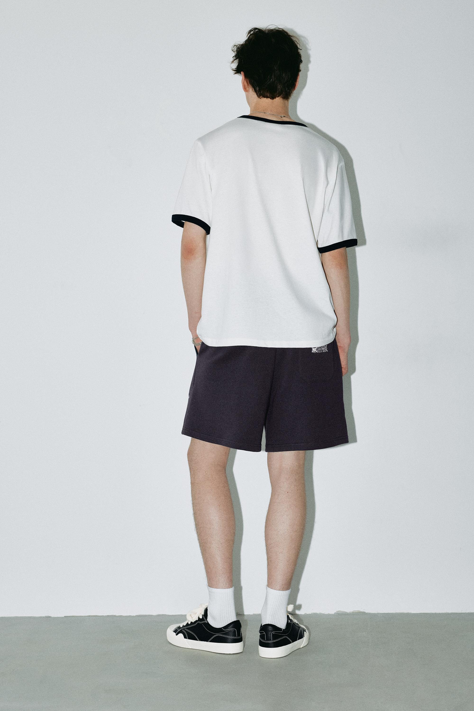 One Piece jogger shorts — Navy