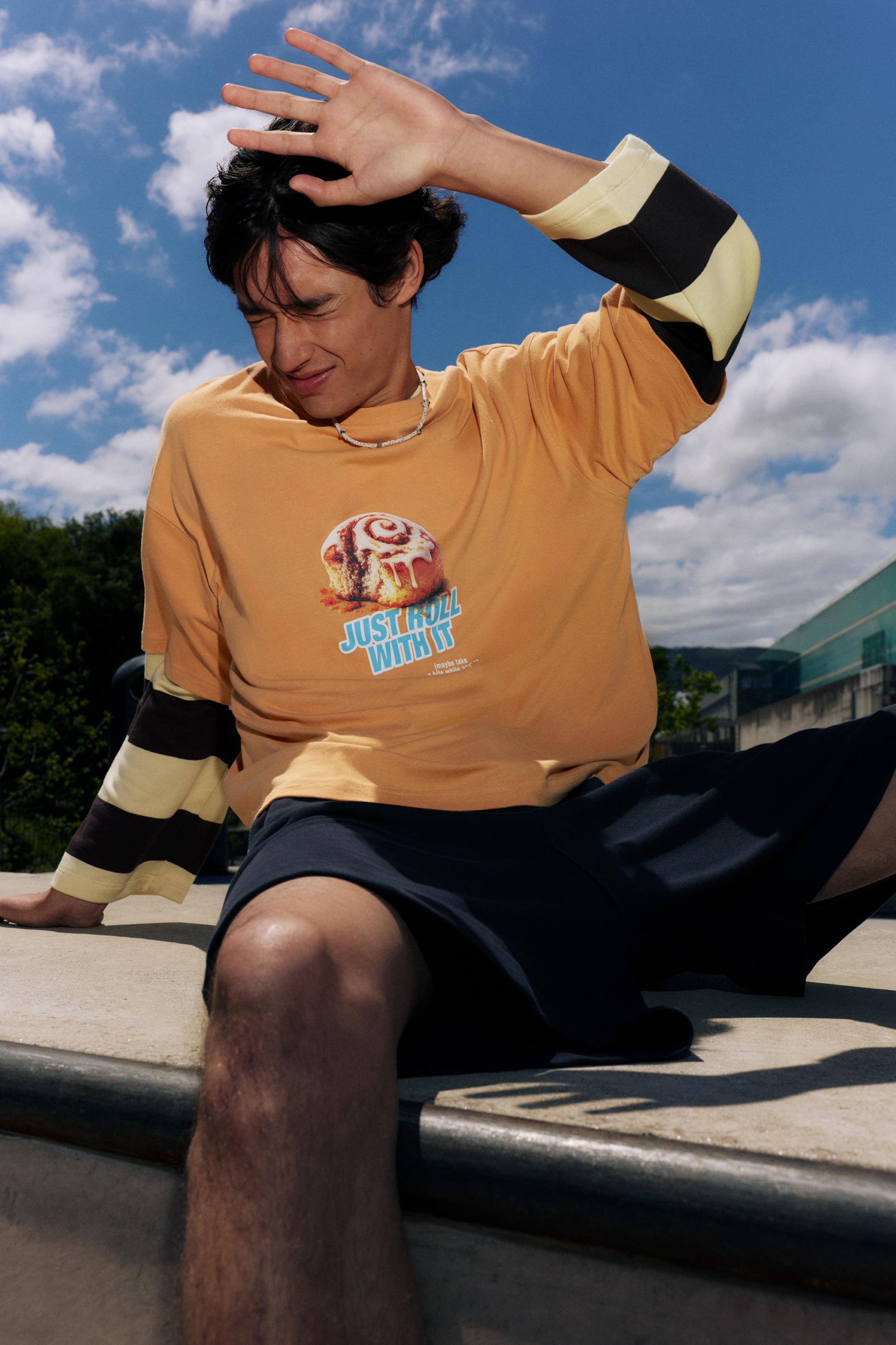 STWD cinnamon roll graphic T-shirt — Orange
