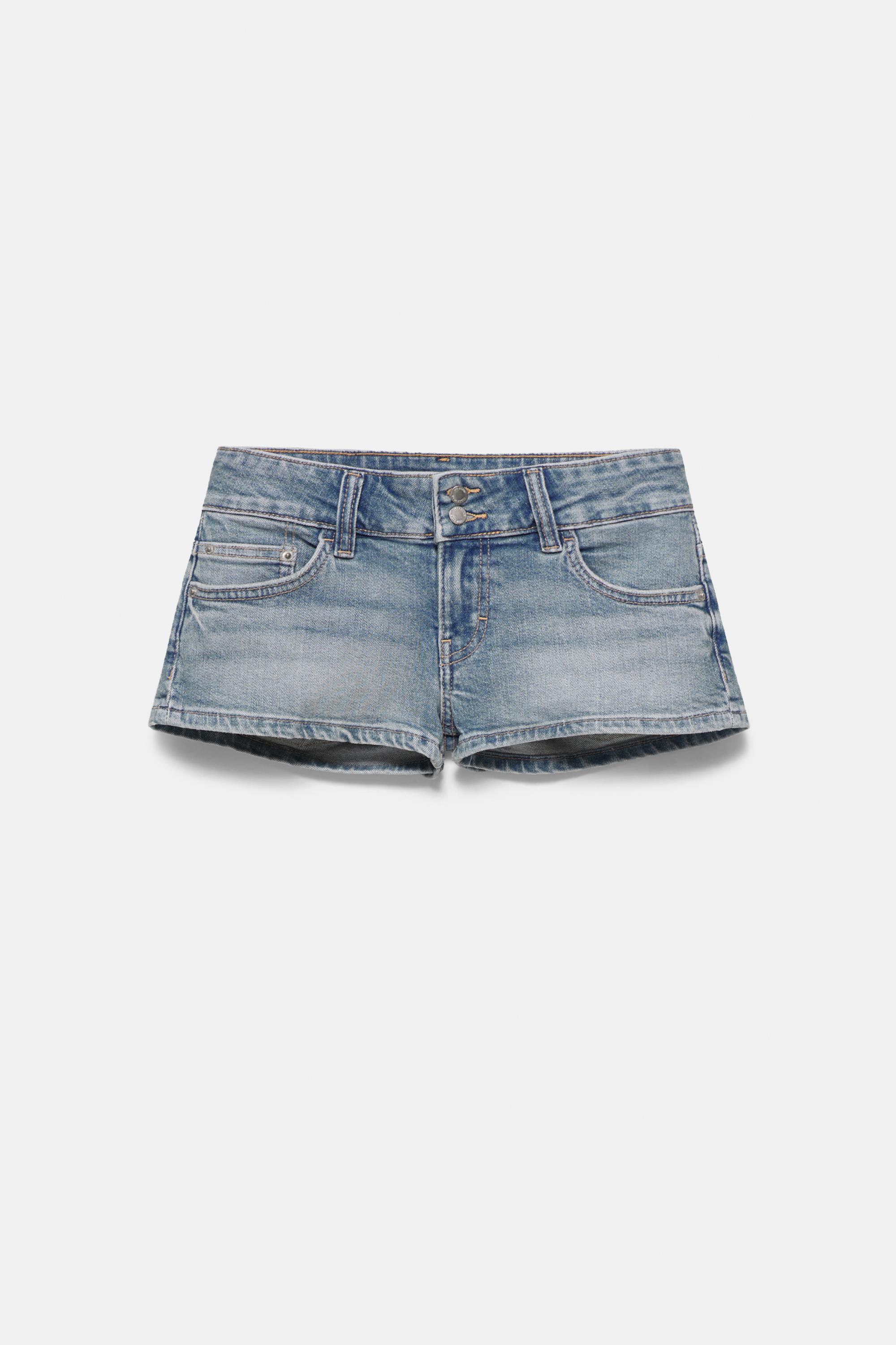 Double-button mini denim shorts — Pale blue