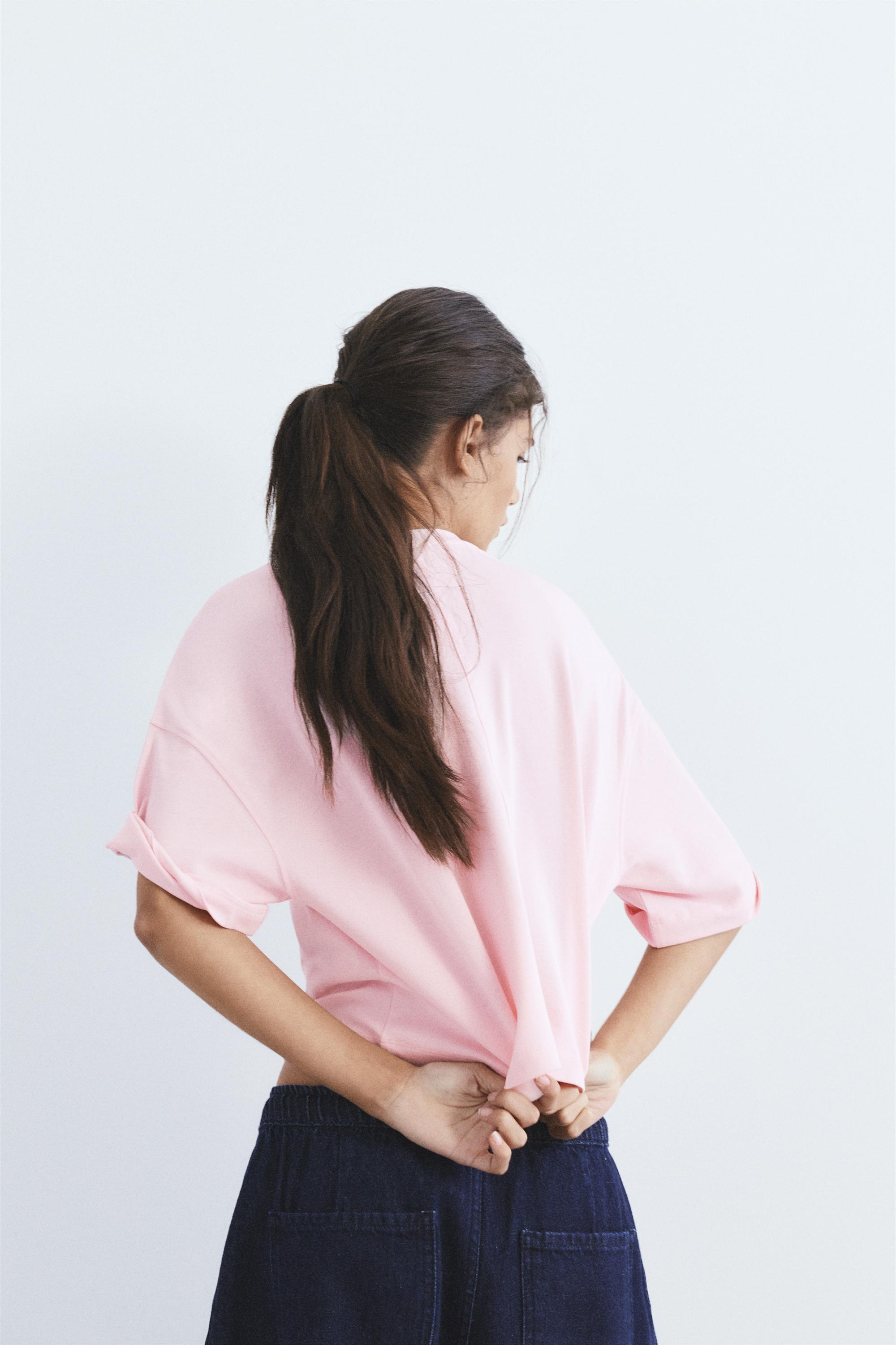 Kısa kollu kutu kesim t-shirt - Görsel 24