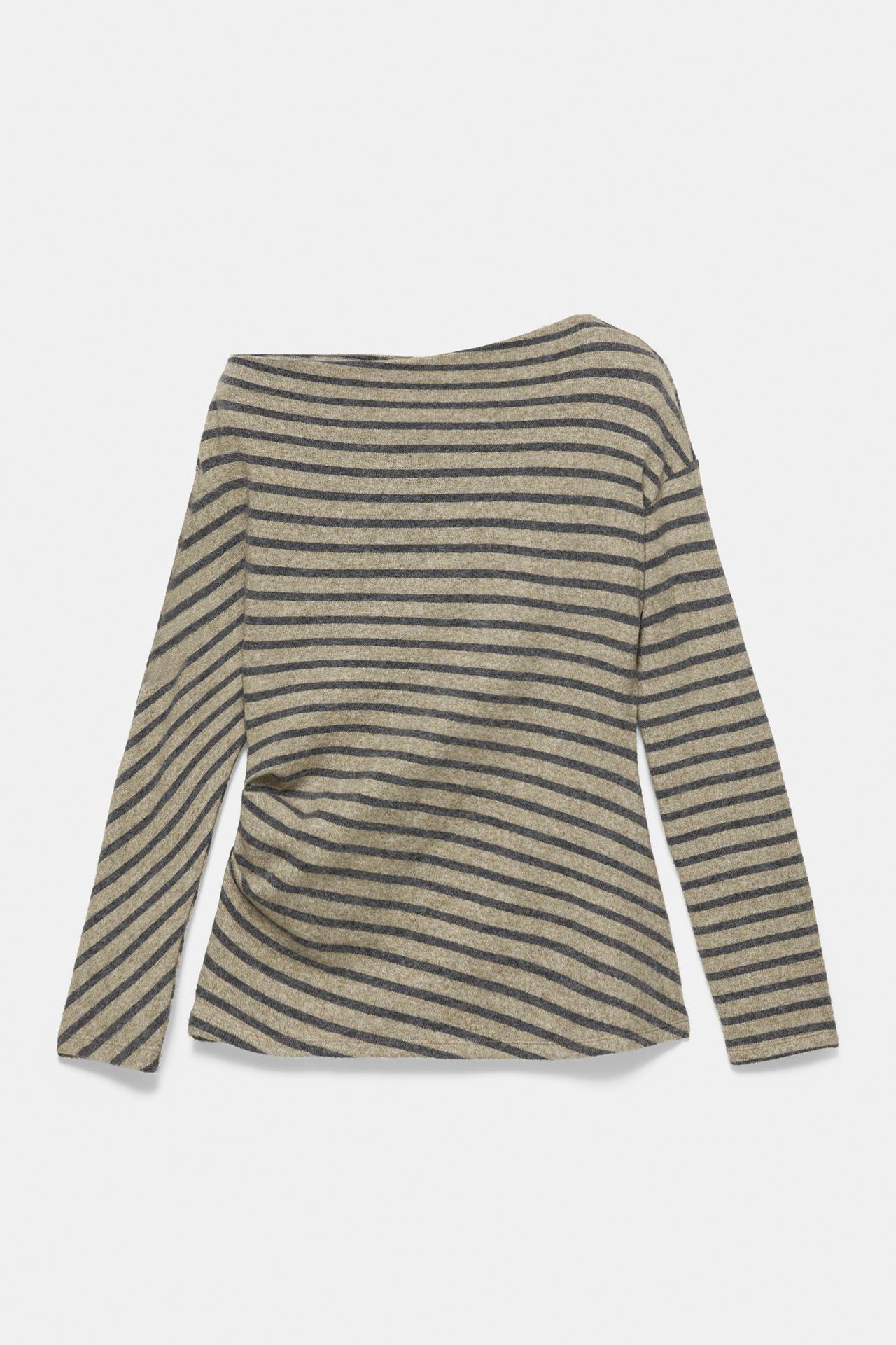 Soft-touch asymmetric top — Striped
