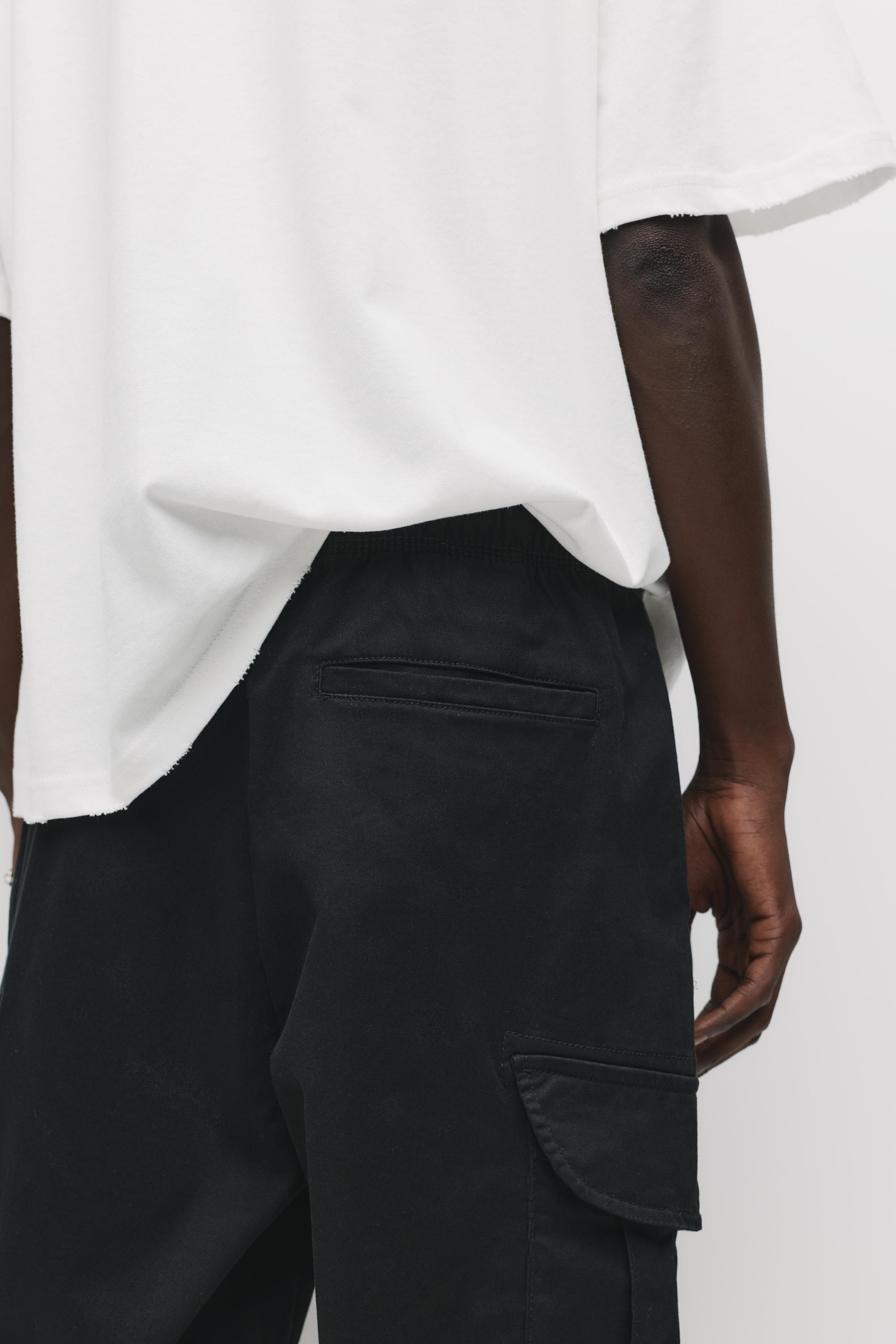 Cargo jogger trousers — Black