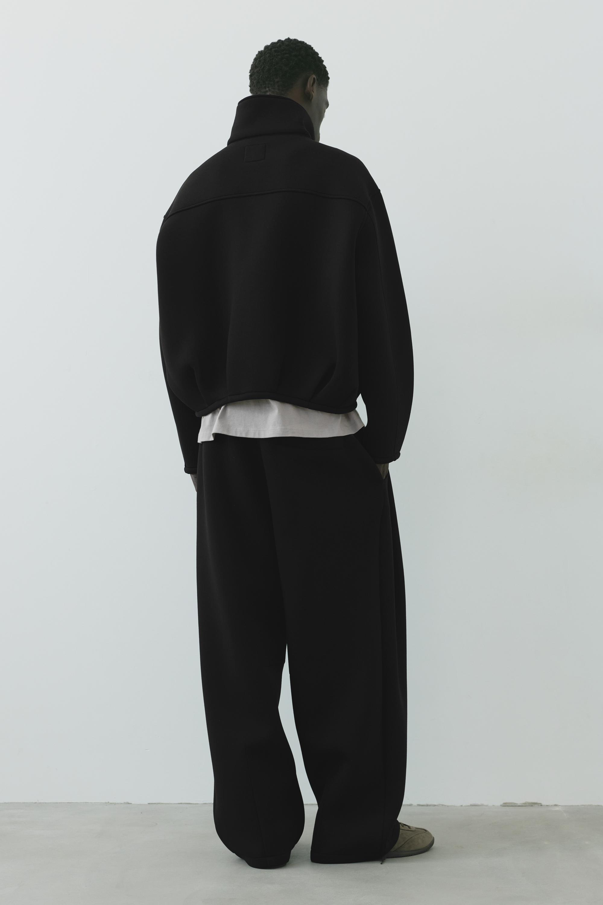 Relaxed fit sweatpants — Black