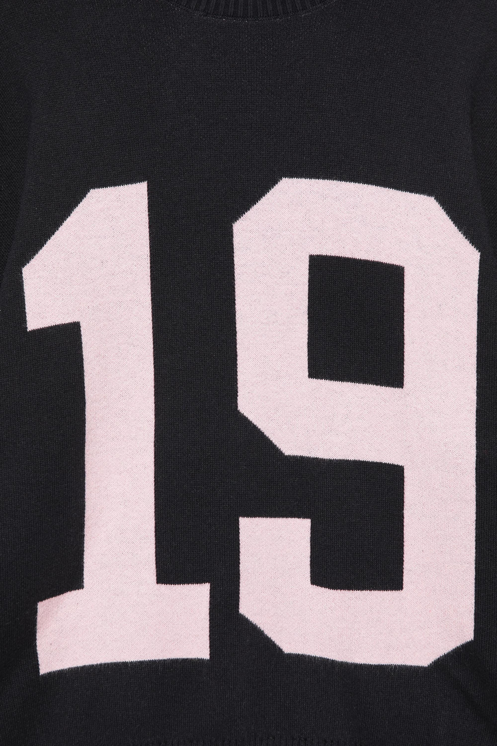Pull&Bear 19 numara grafik baskılı siyah kazak görsel 6