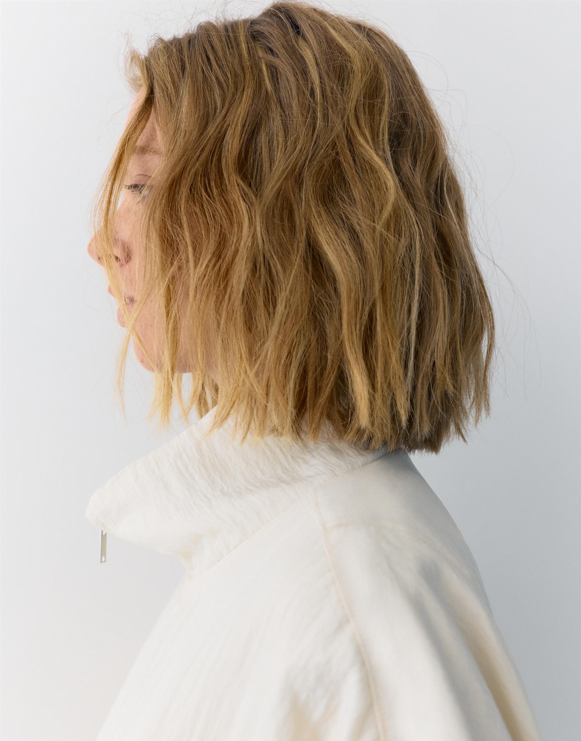 Balloon jacket with a high neck — Ecru