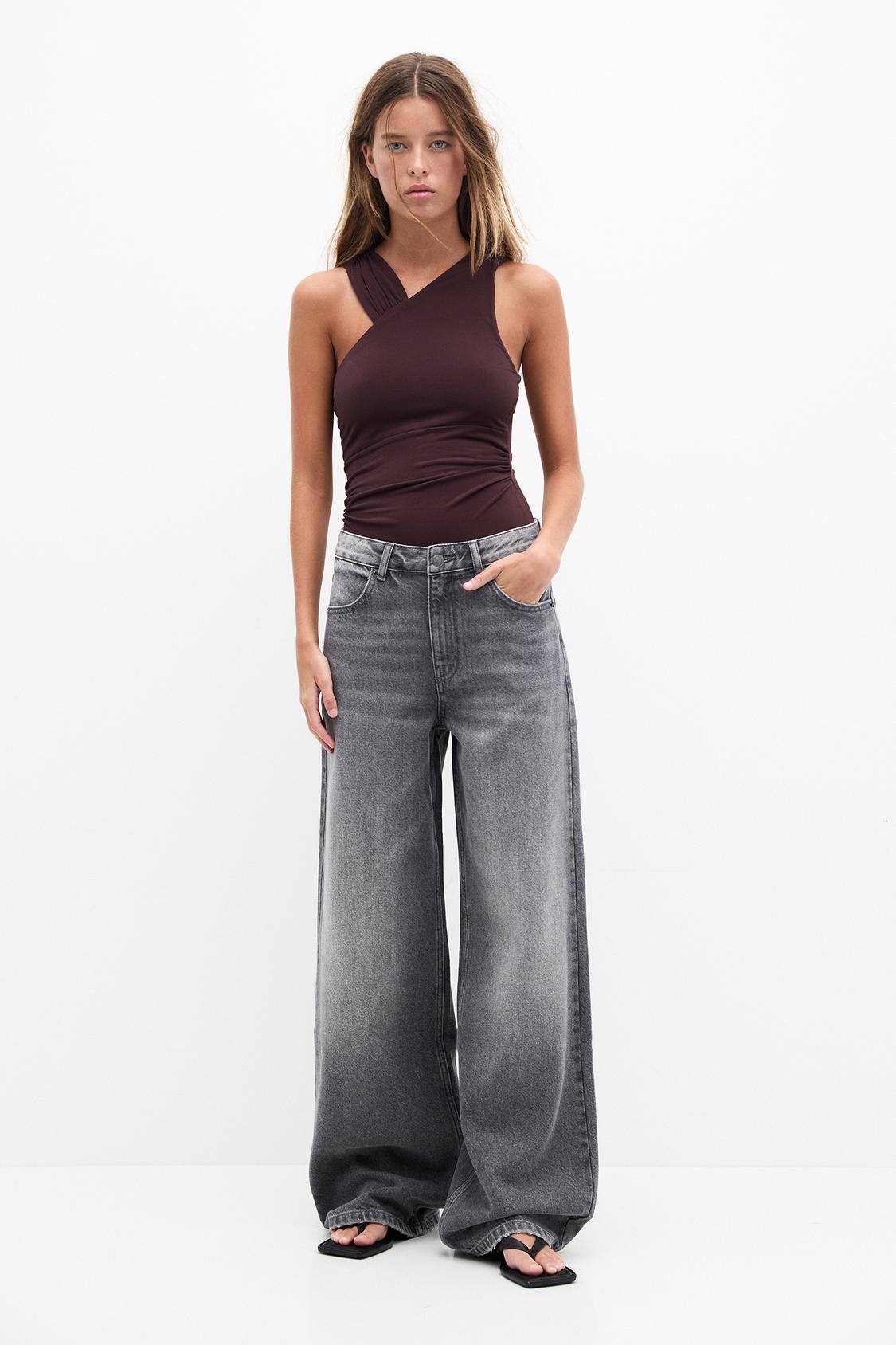 Bodysuit with asymmetric neckline - PULL&BEAR