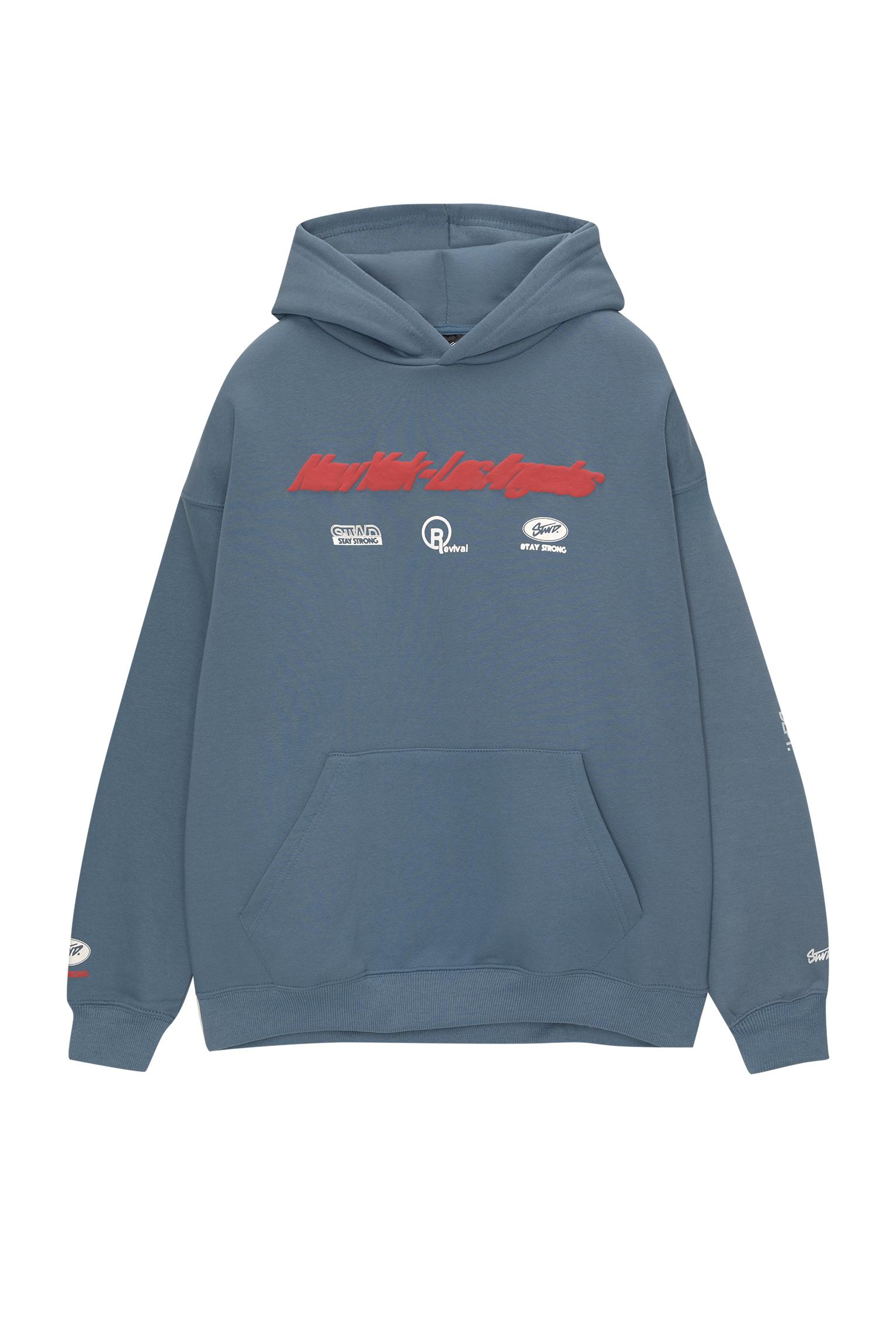 Kabartmalı baskılı kapüşonlu sweatshirt