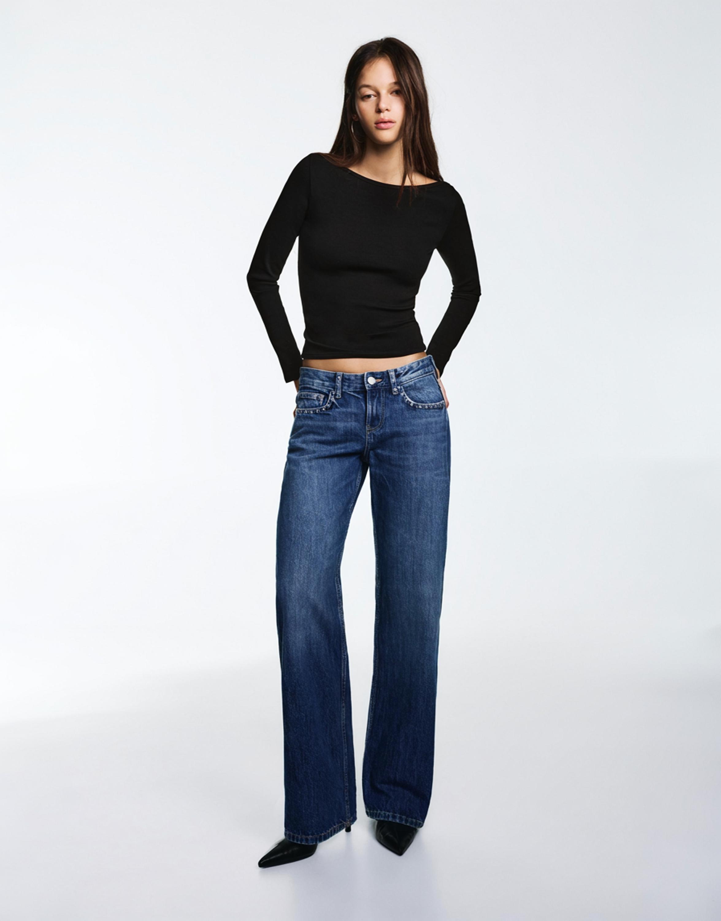 Uzun kollu geniş yaka t-shirt - Görsel 32