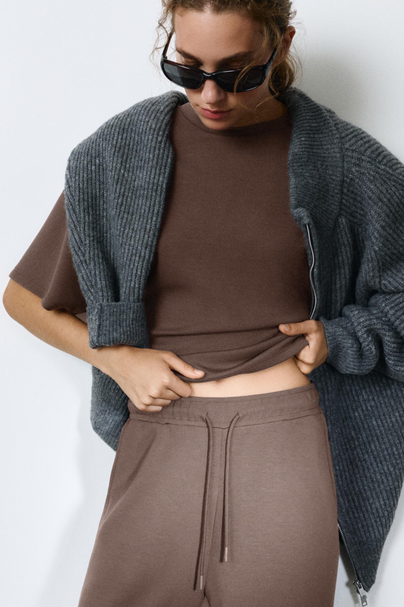 Modal batwing sleeve T-shirt — Brown