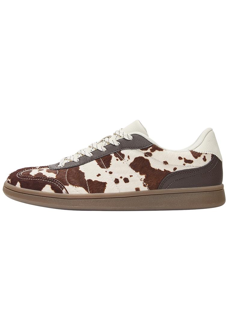 Cow print leather trainers — Contrast