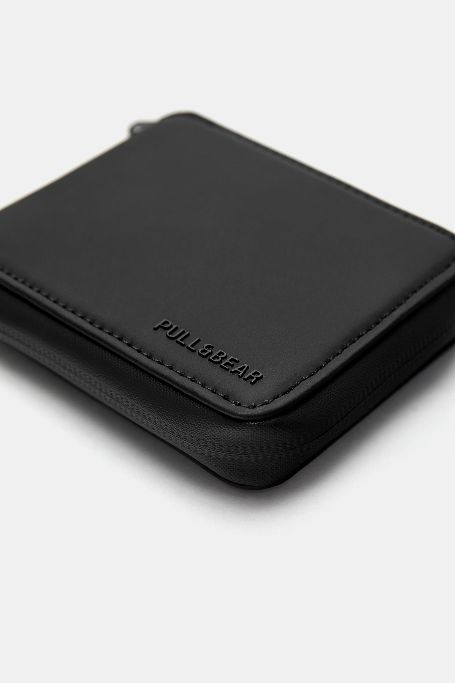 Rubberised wallet — Black