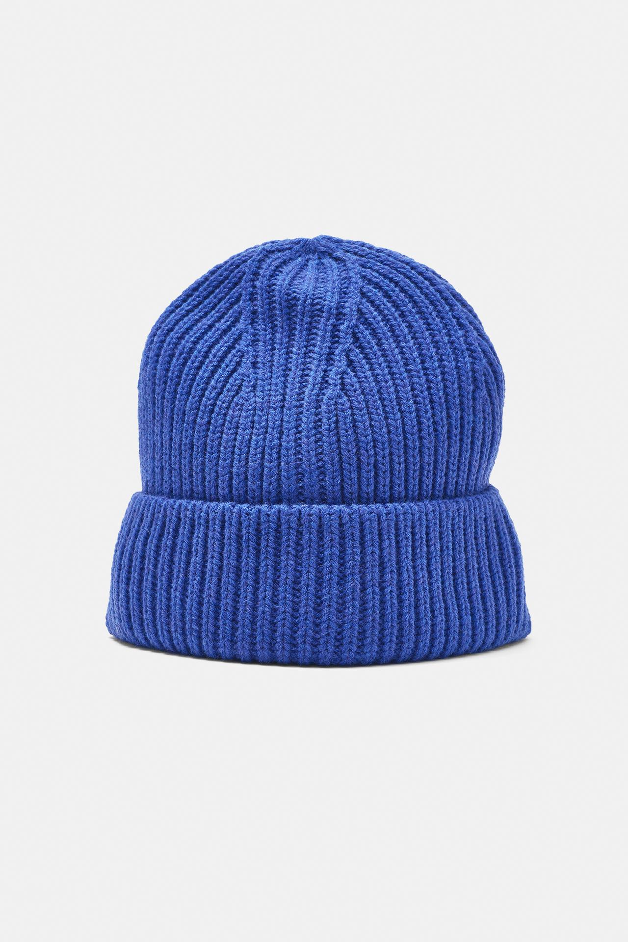 Chunky knit beanie — Deep blue