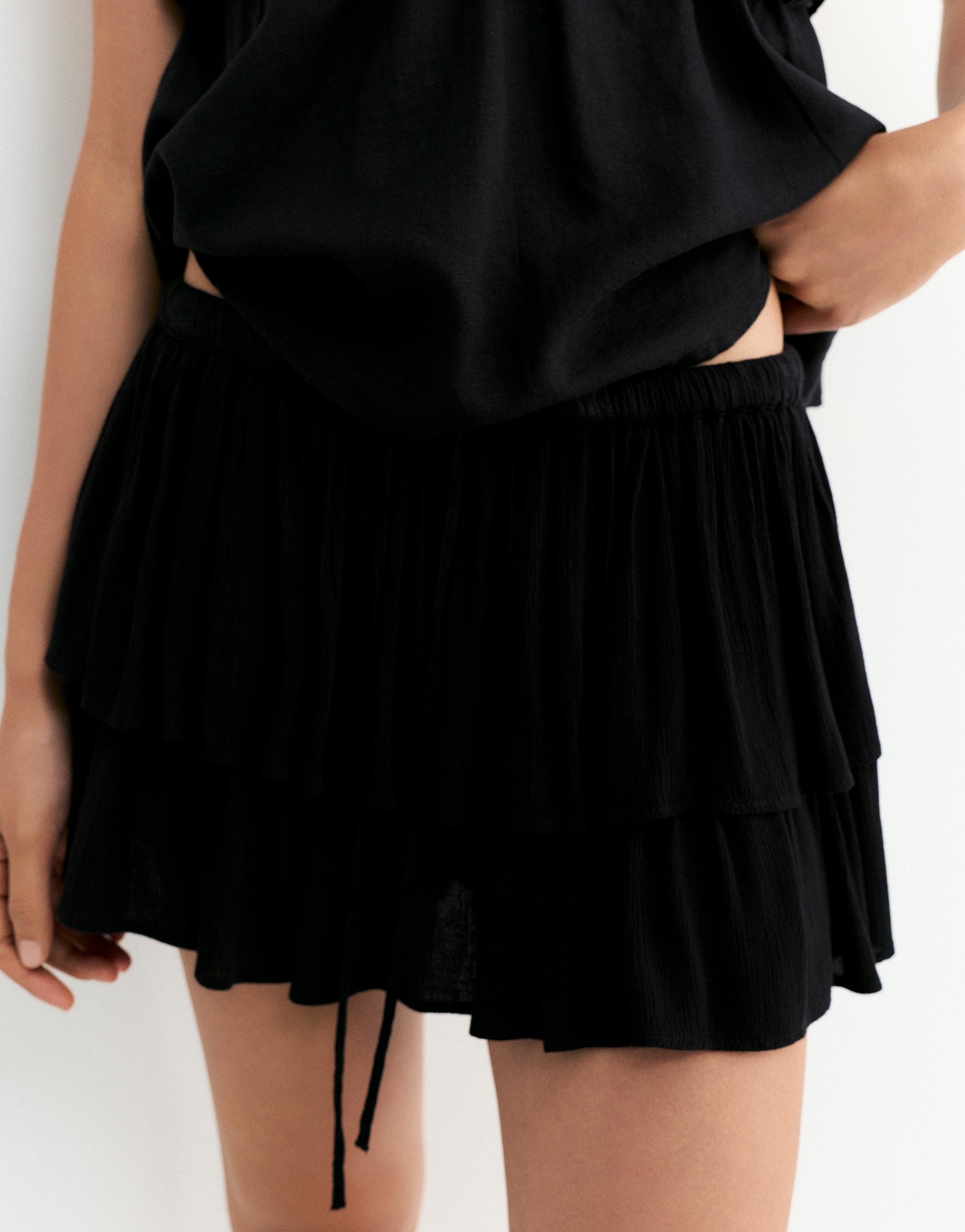 Ruffled skort — Black