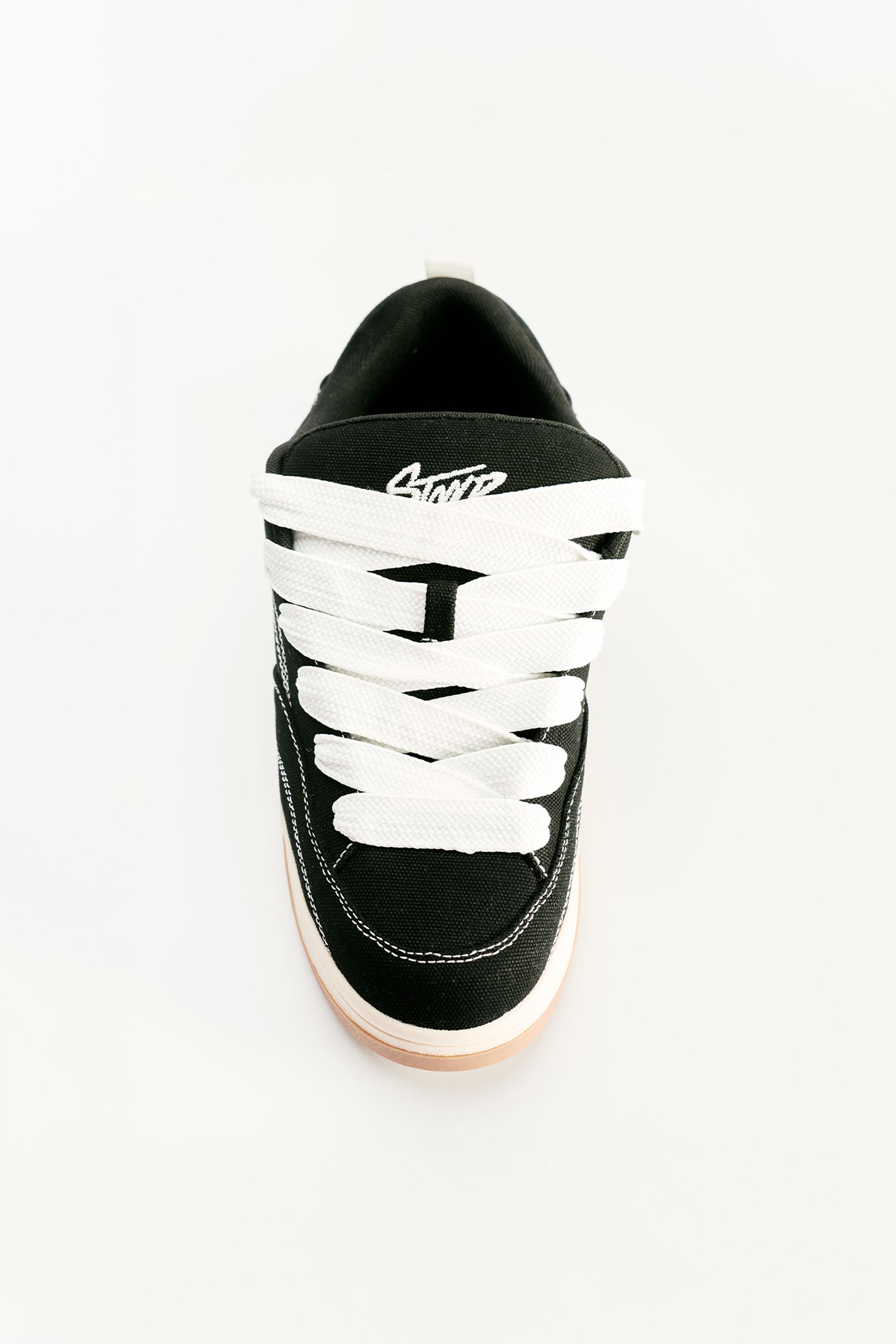 STWD skate trainers with stitching — Black