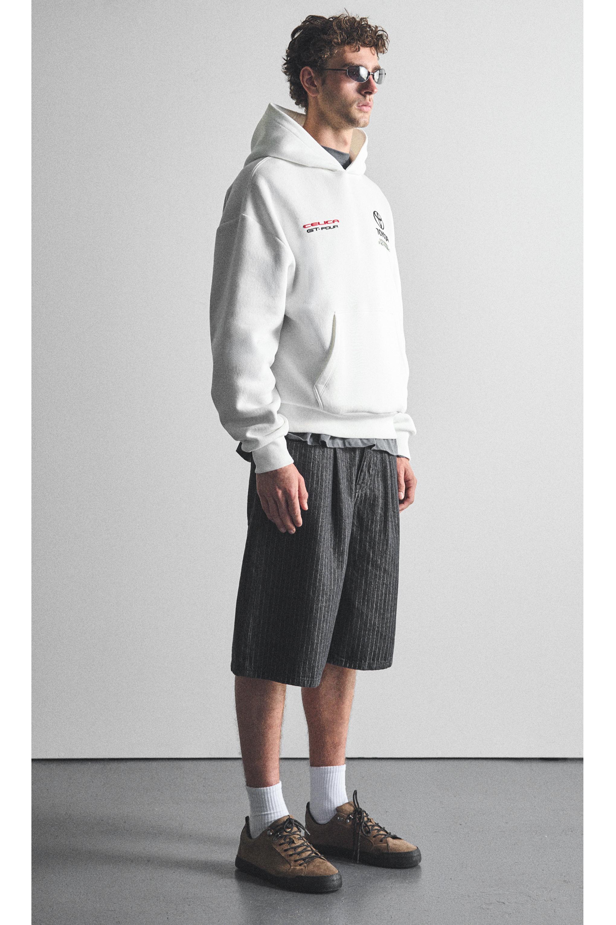 Toyota hoodie — Off white