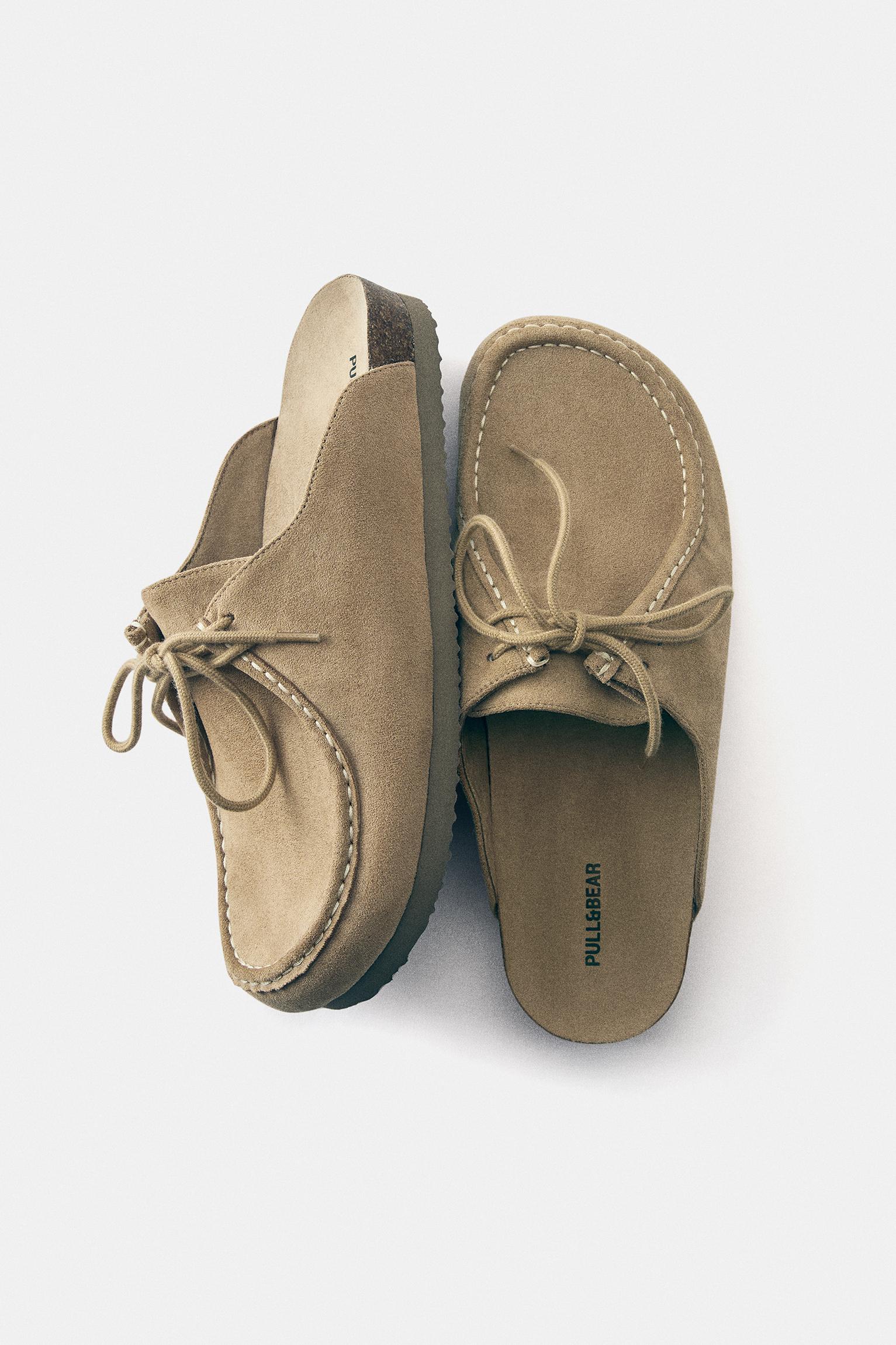 Lace-up clogs — Ecru