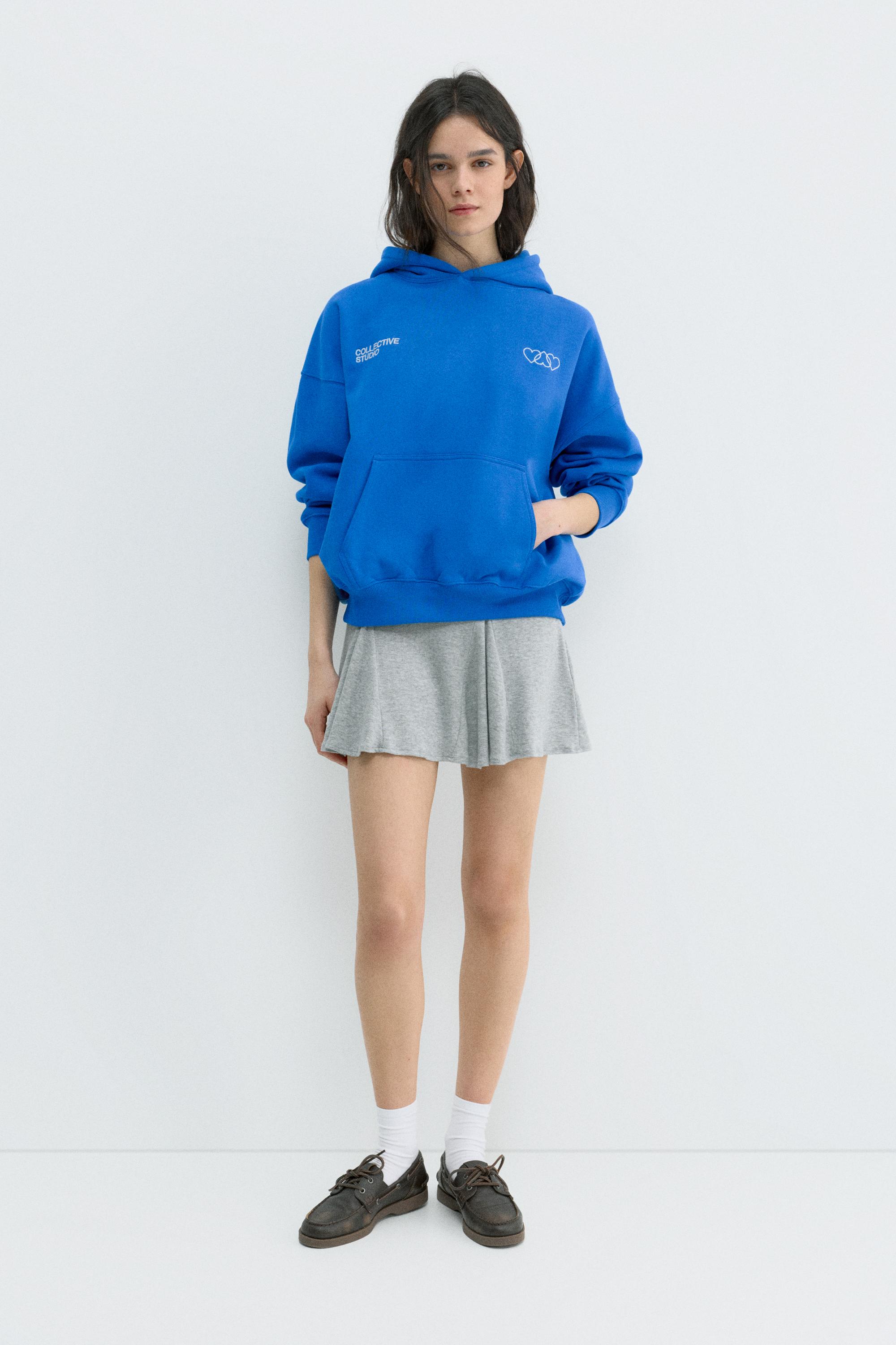 Mavi kalp desenli kapüşonlu sweatshirt - Görsel 9